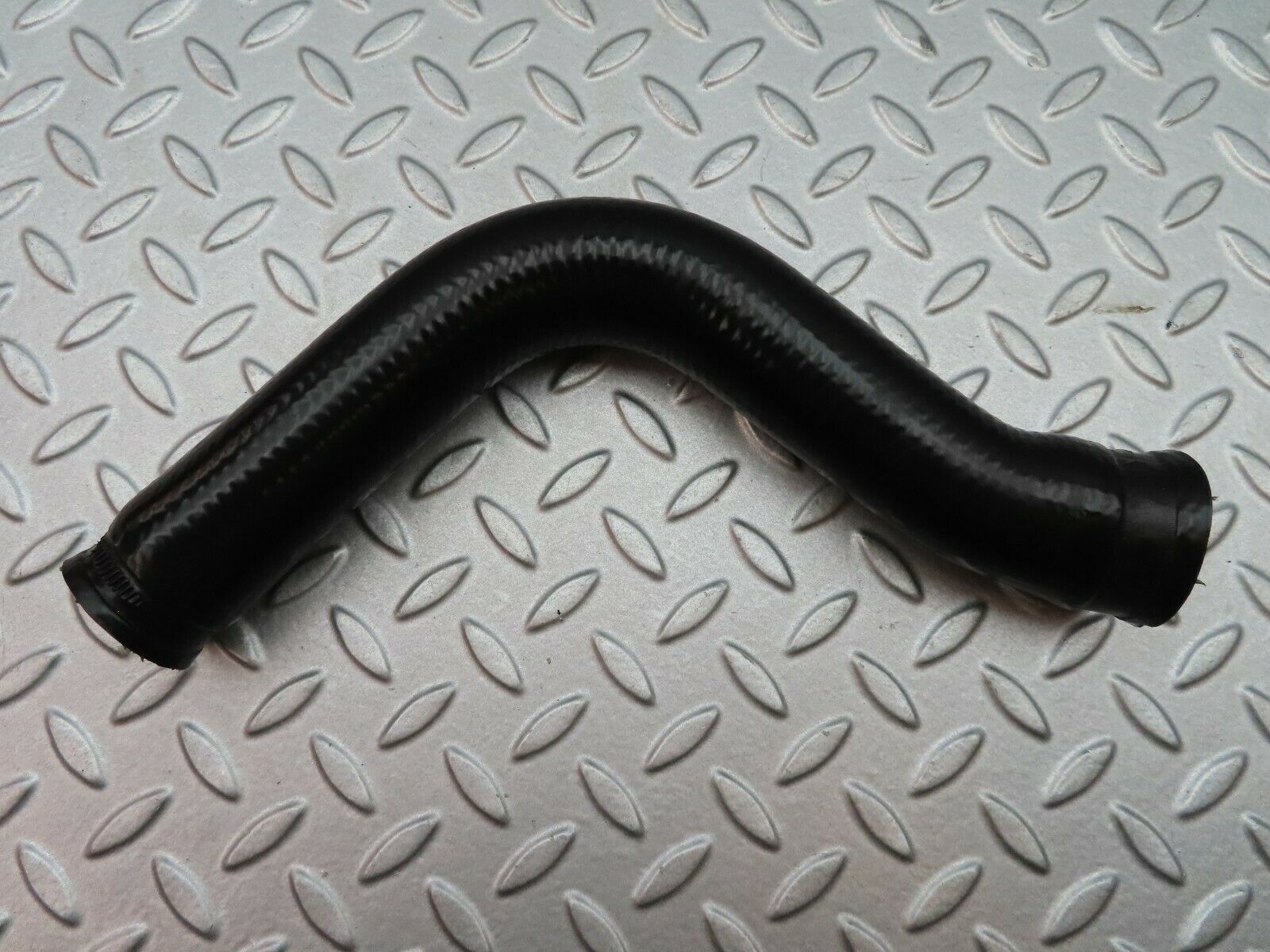 5573 Mercedes-Benz W124 230E Radiator Hose 1245010382