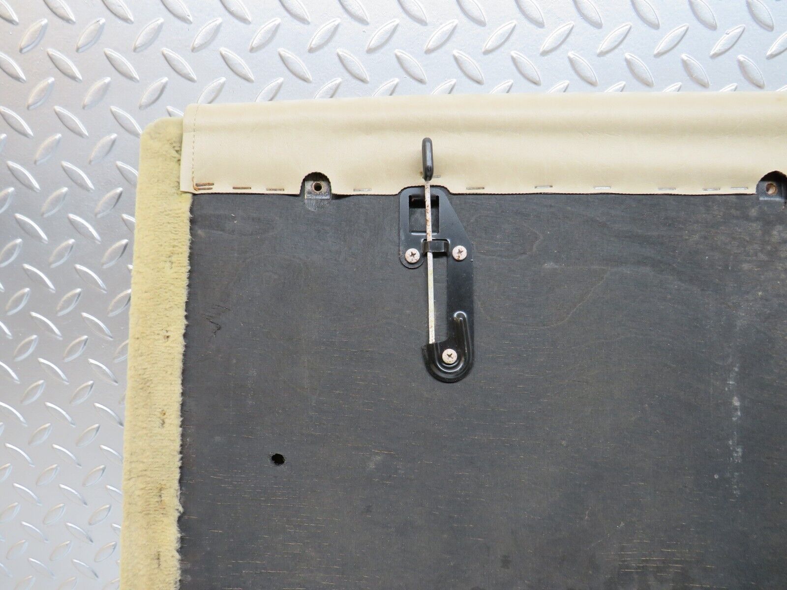 27788 Mercedes-Benz S124 300TE Wagon Trunk Floor Carpet