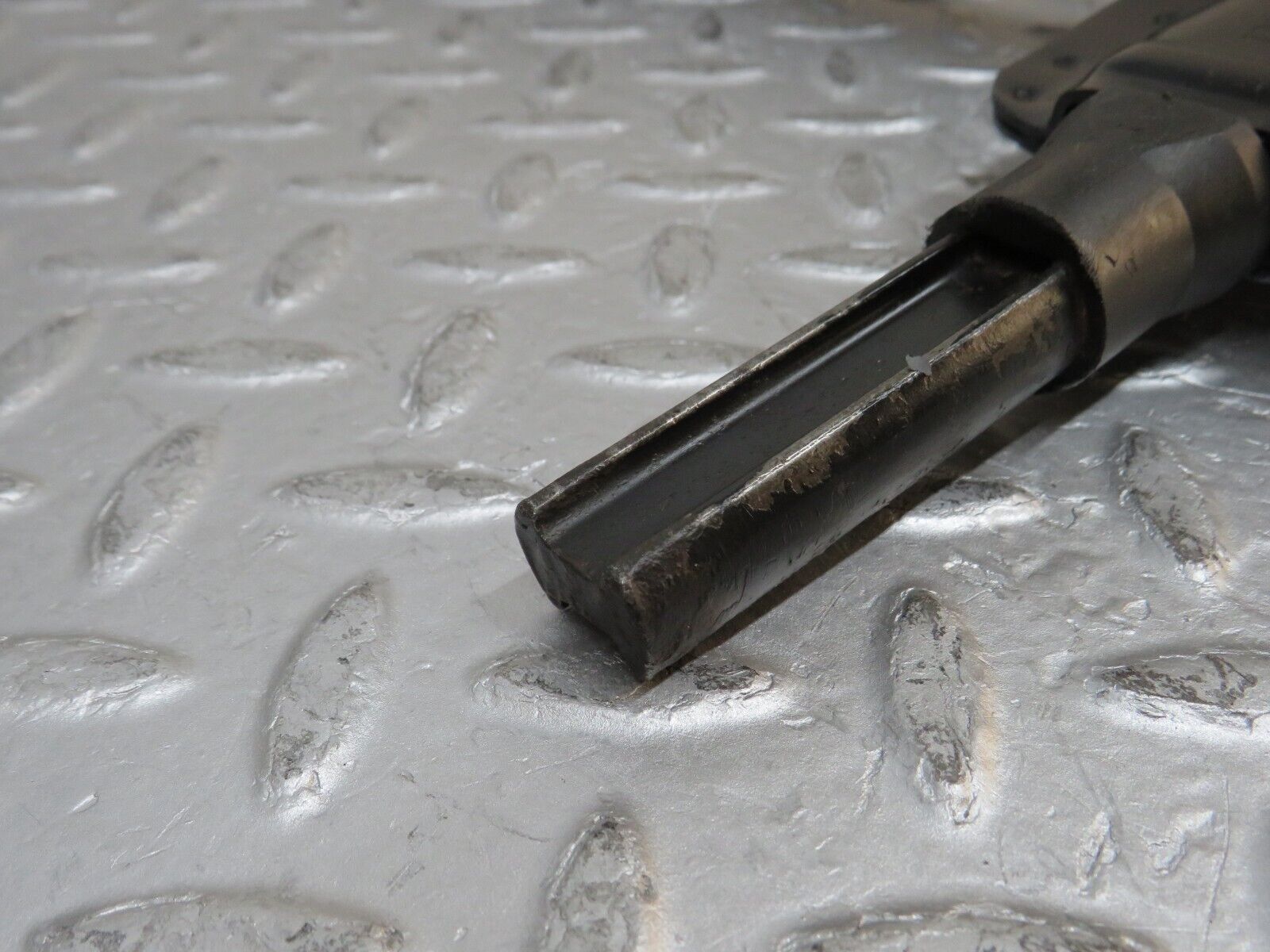 37970 Mercedes-Benz A124 320E Cabriolet Car Jack 1245830115