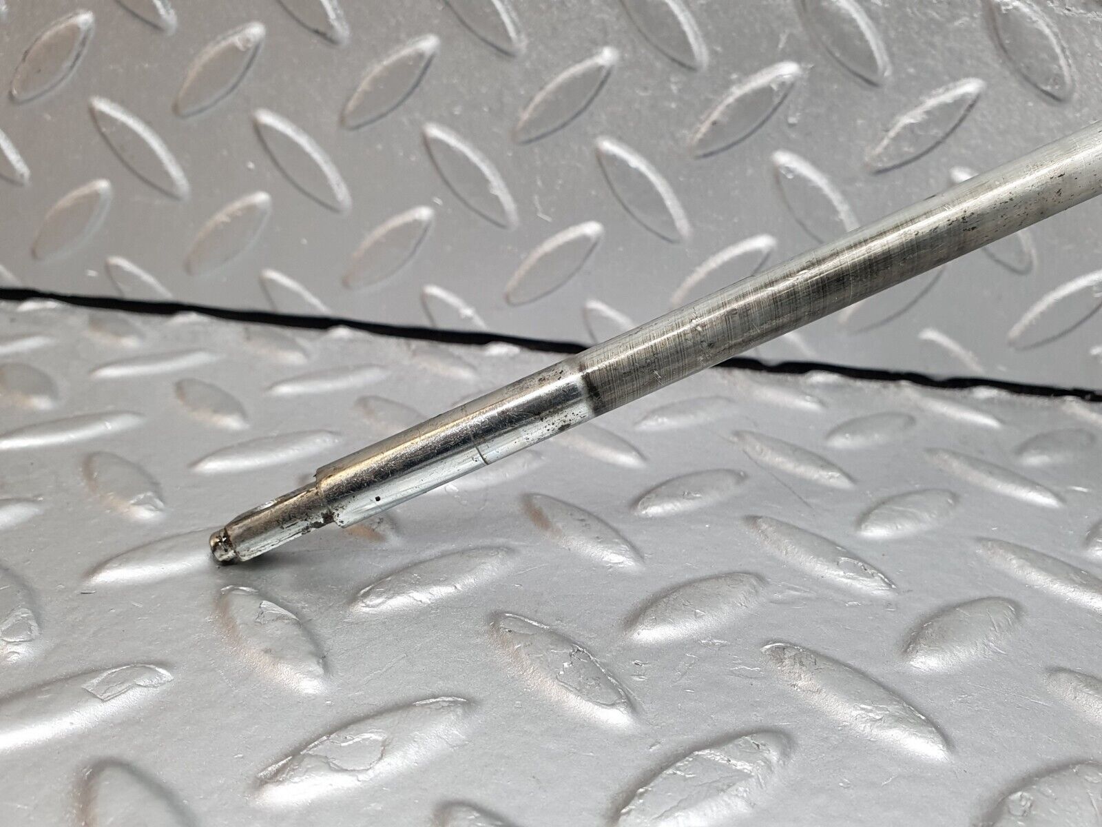 41211 Mercedes-Benz W126 300SE Handbrake Regulator