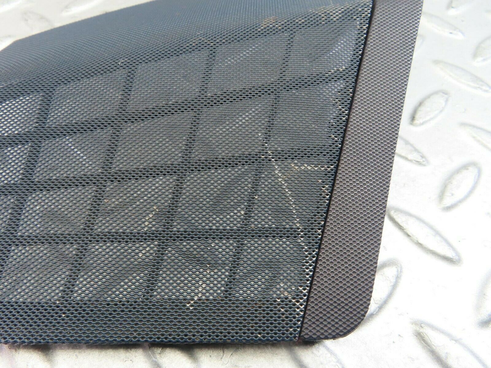 9405 Mercedes-Benz C124 300CE Coupe Dashboard Speaker Cover Grill Left