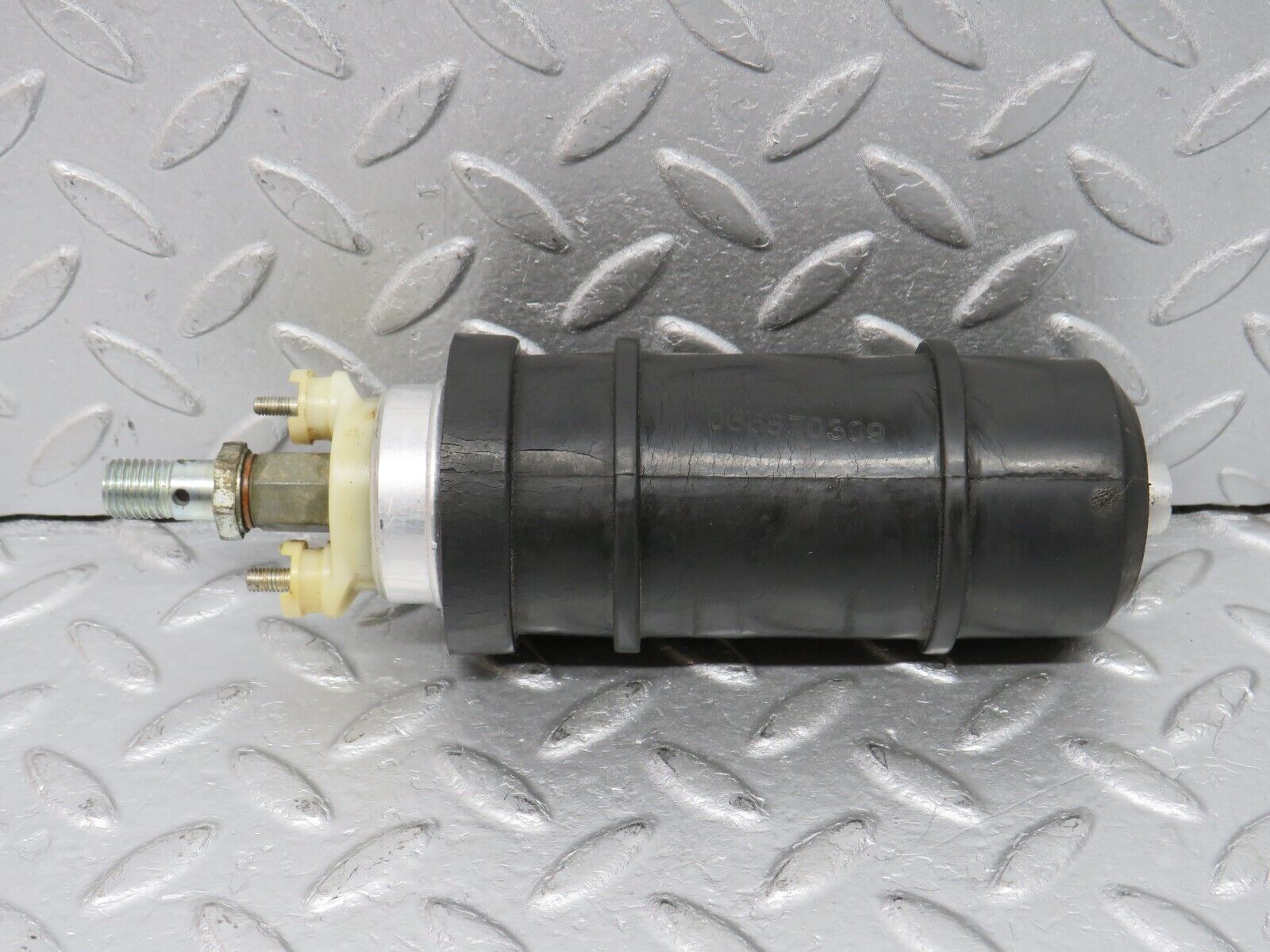 38843 Mercedes-Benz W201 190E 2.6L Fuel Pump