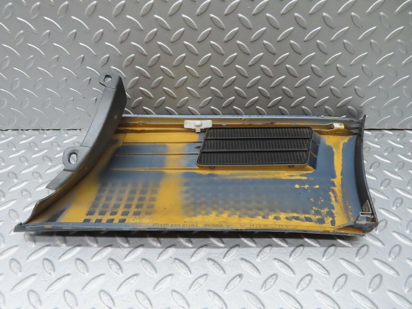 11884 Mercedes-Benz R129 300SL Coupe Front Left Fender Wing Panel 1296900140