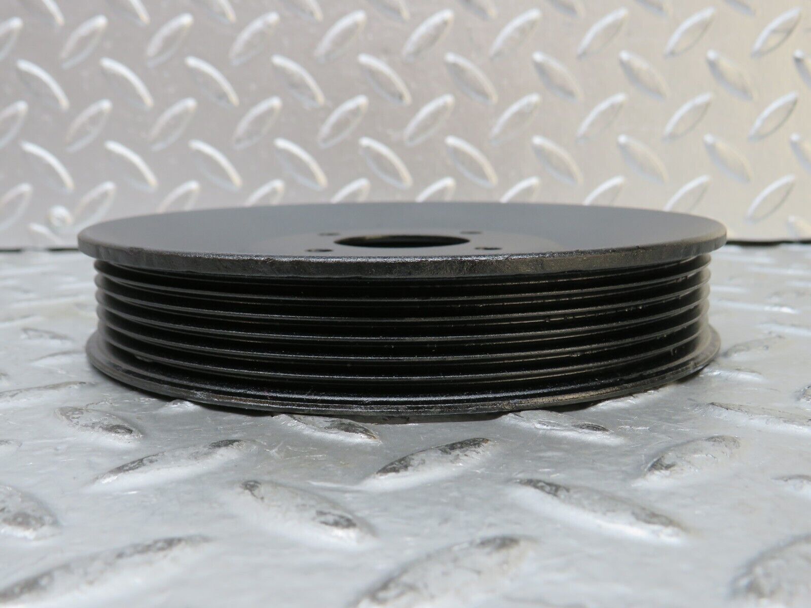 27685 Mercedes-Benz S124 300TE Wagon Water Pump Pulley 6032050210