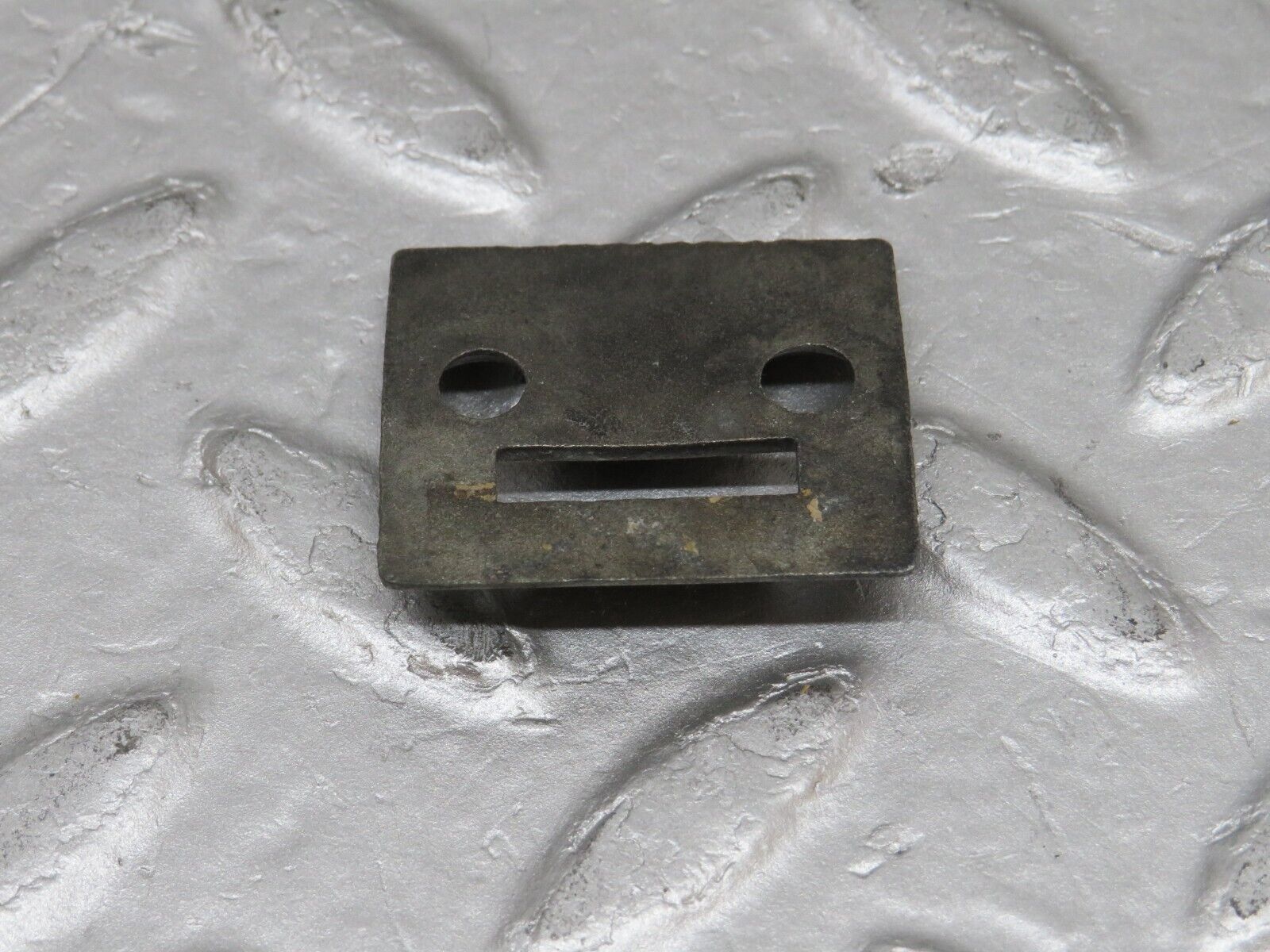 37561 Mercedes-Benz W109 300SEL Glove Box Door Lock Latch