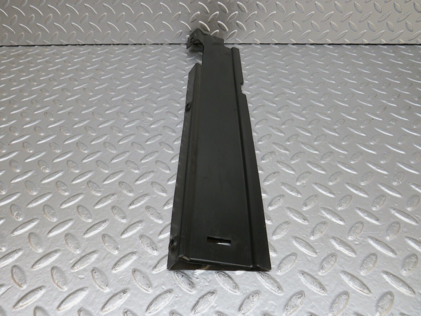 34279 Mercedes-Benz C126 380SEC Coupe Front Right Cover 1268210236