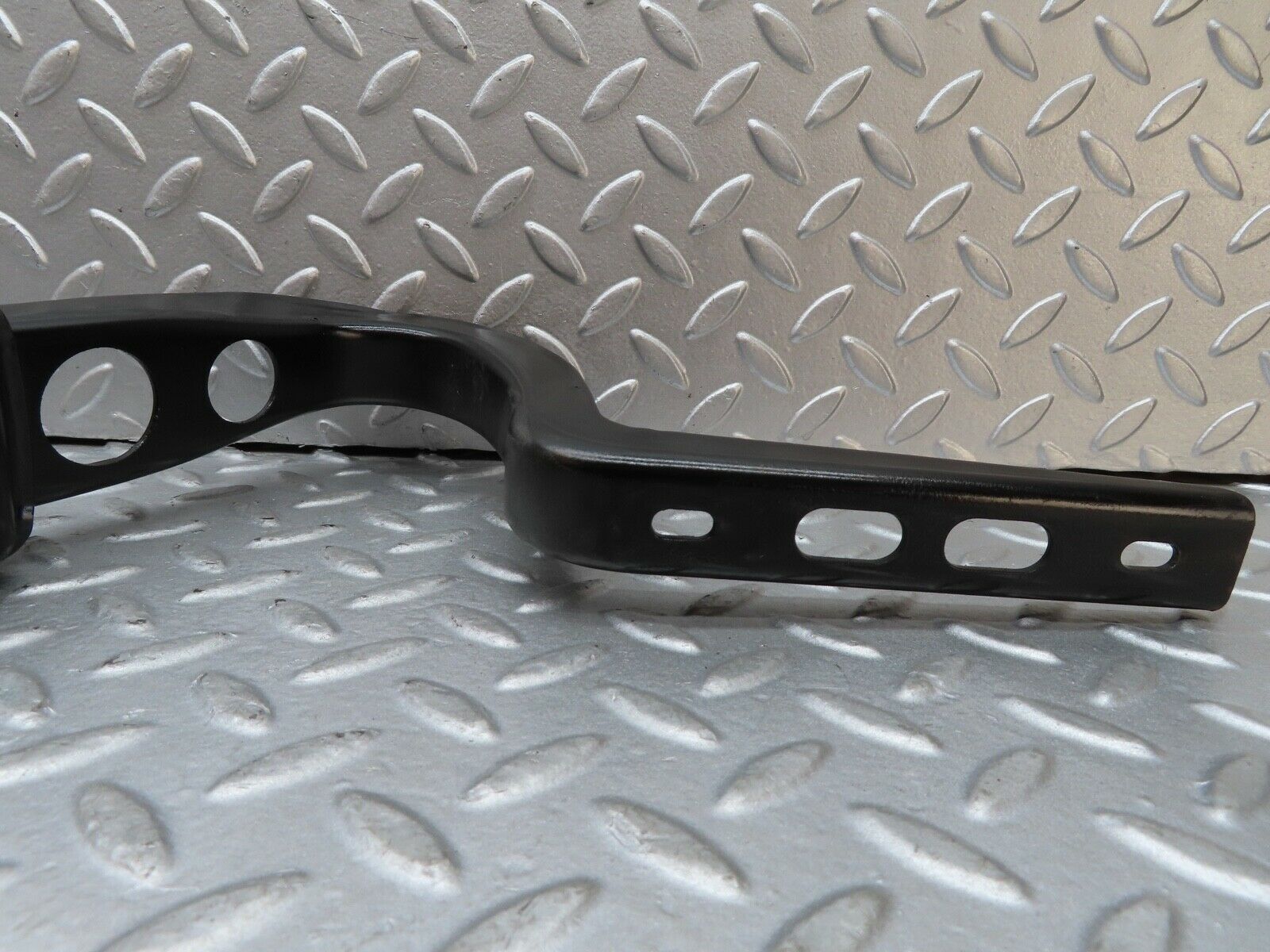 17604 Mercedes-Benz W116 450SEL Trunk Lid Hinge Right Side