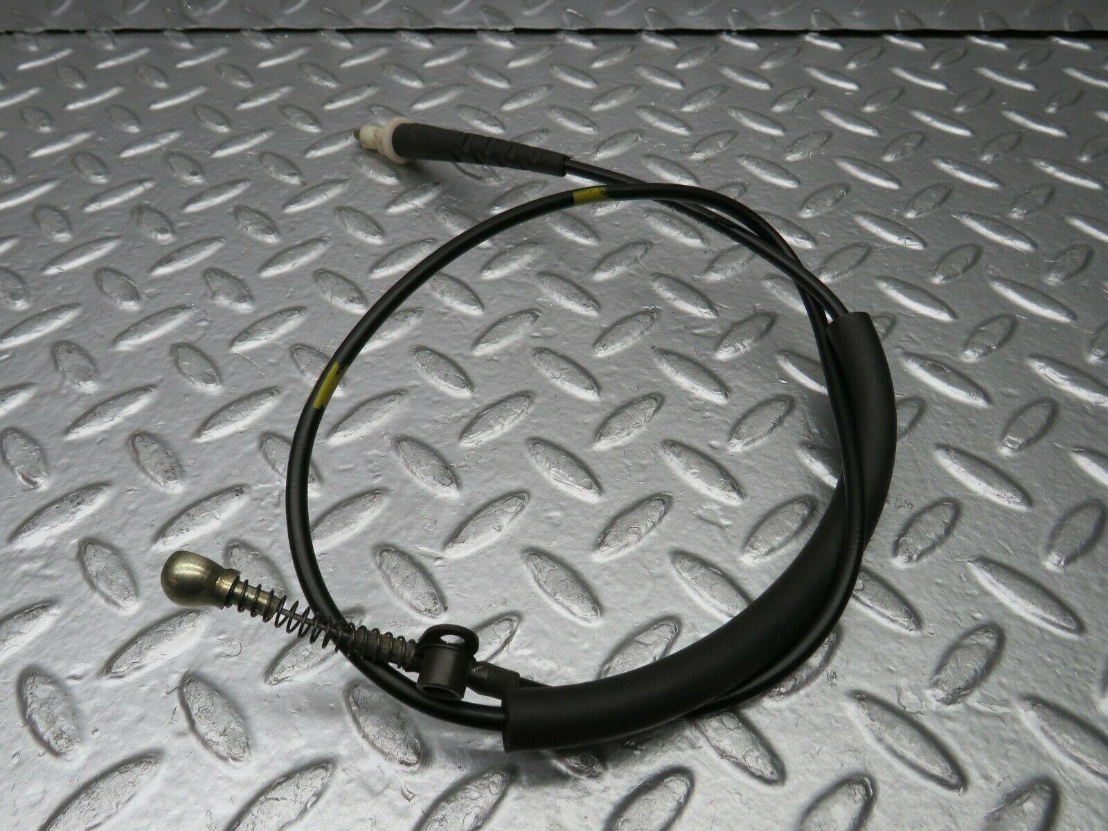 22515 Mercedes-Benz C124 E220 Coupe Gearbox Cable 1242600351