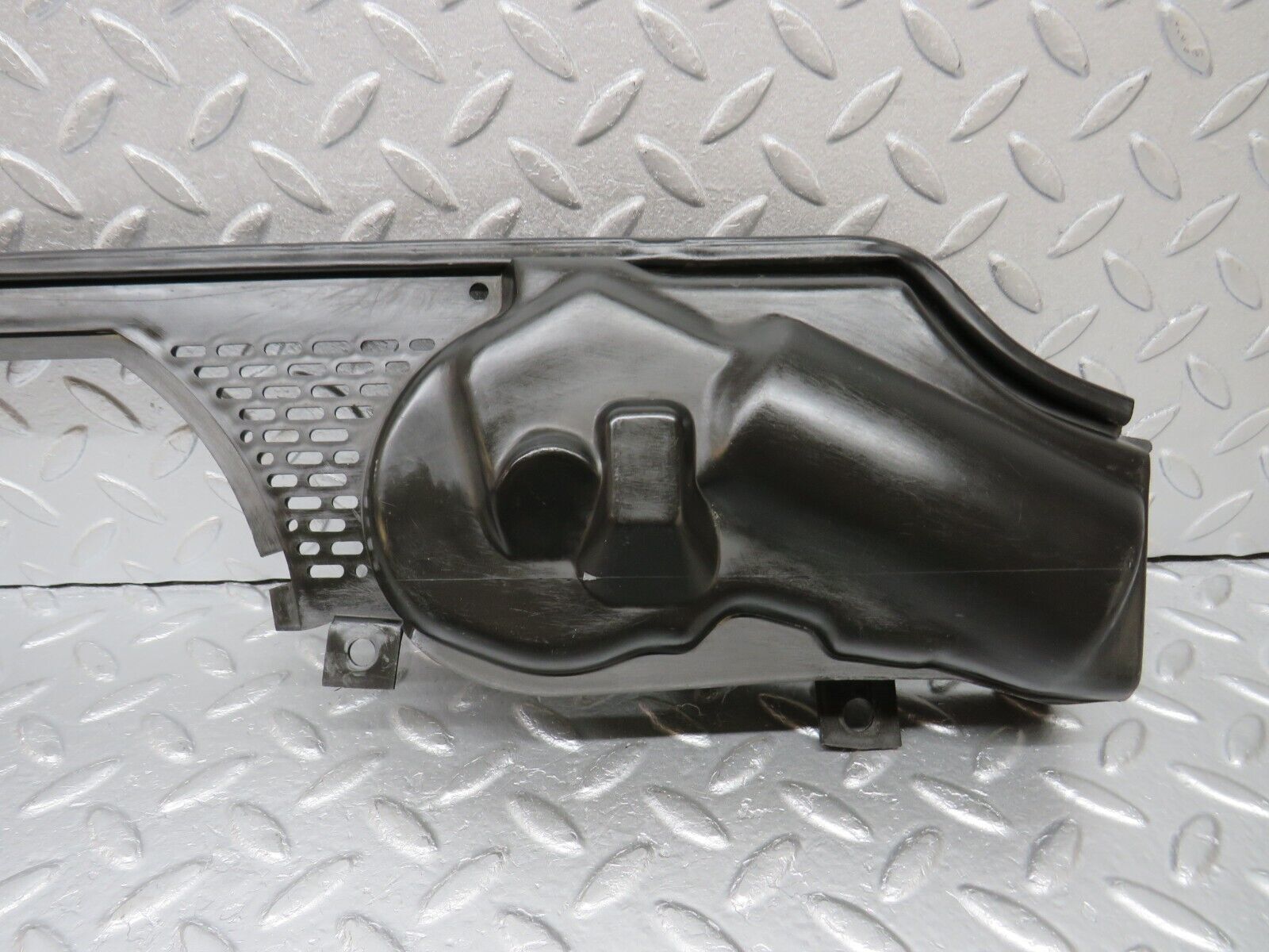 39360 Mercedes-Benz R129 320SL Coupe Windscreen Wiper Motor Cover Panel