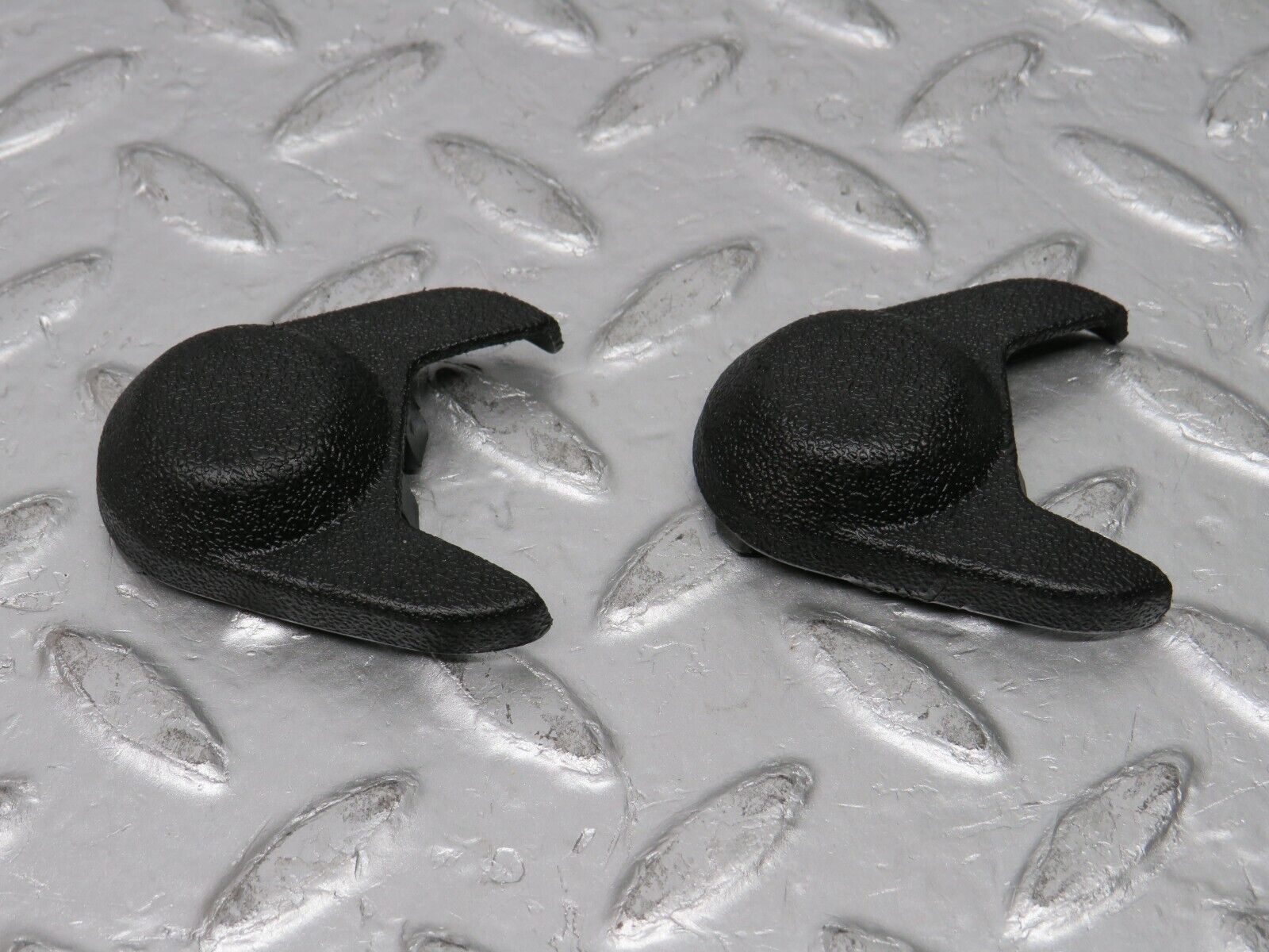 31384 Mercedes-Benz S124 220TE Seat Belt Cover Pair 1248680230