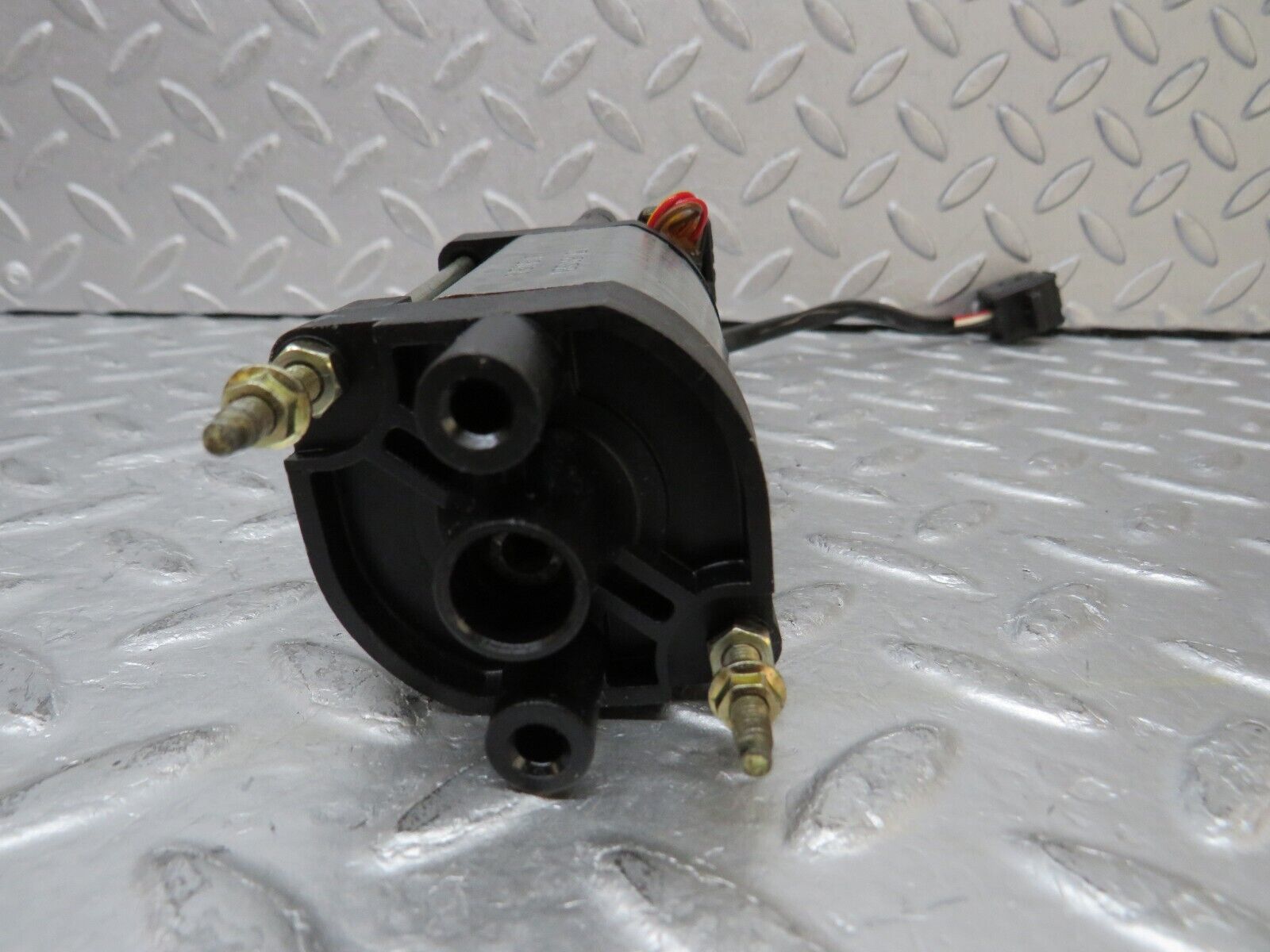 37068 Mercedes-Benz C126 420SEC Coupe Front Right Seat Adjustment Motor Brose