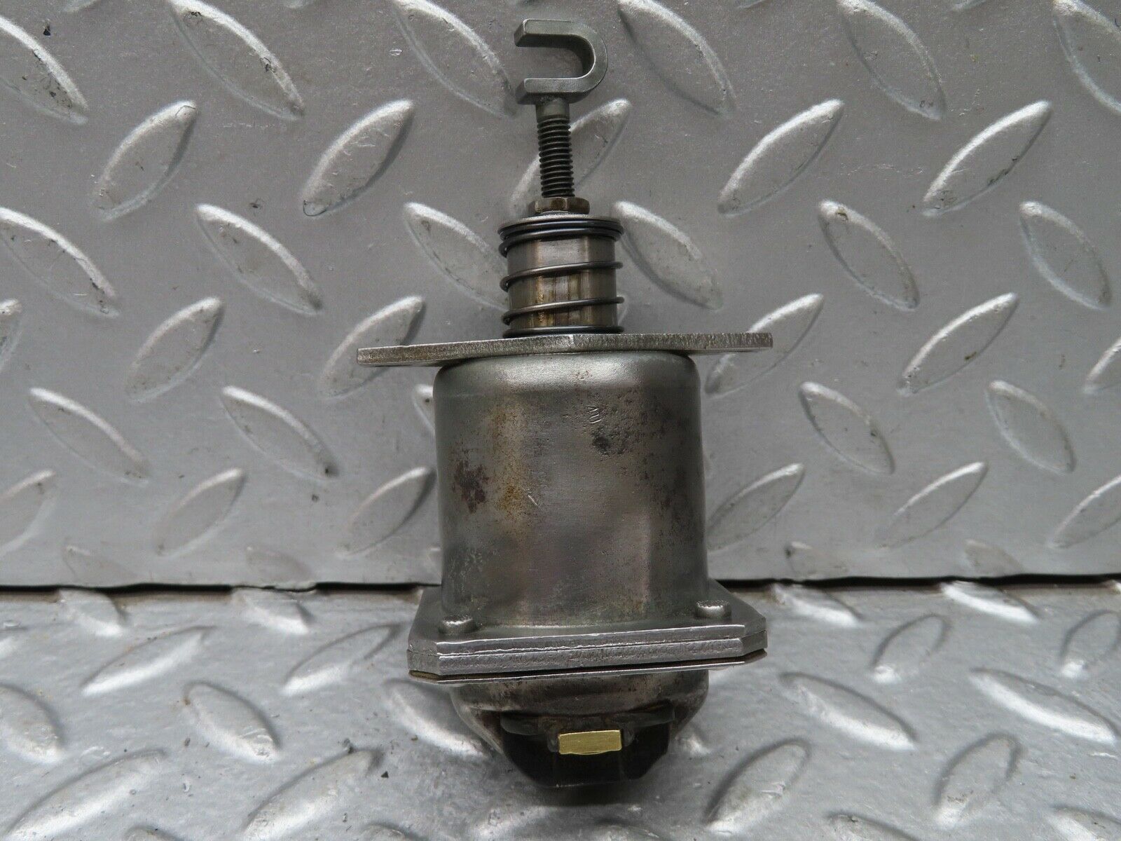 18241 Mercedes-Benz W111 220SE Coupe Fuel Injection Pump Relay