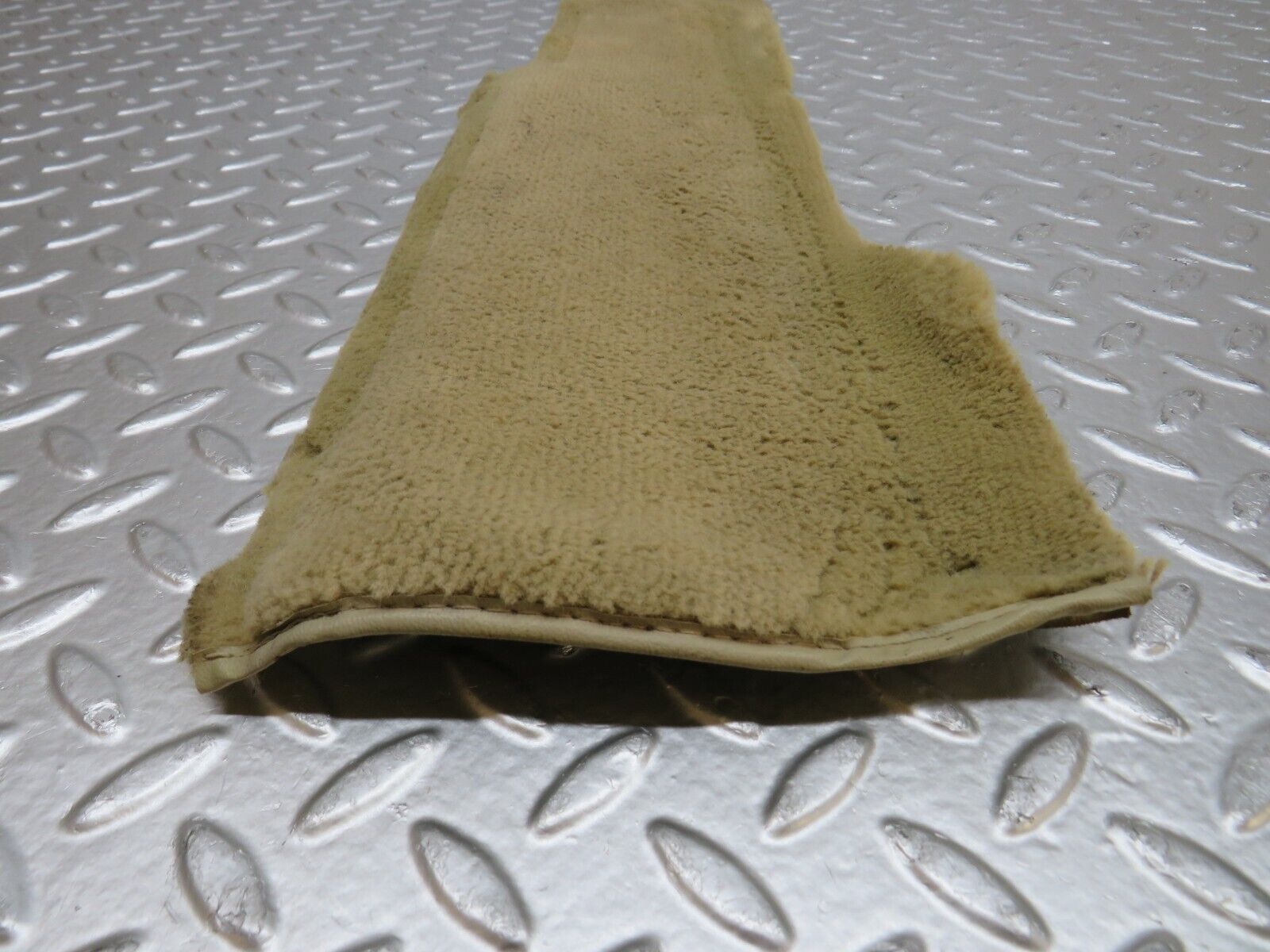 34154 Mercedes-Benz W124 260E Door Sill Floor Carpet Right Side Beige