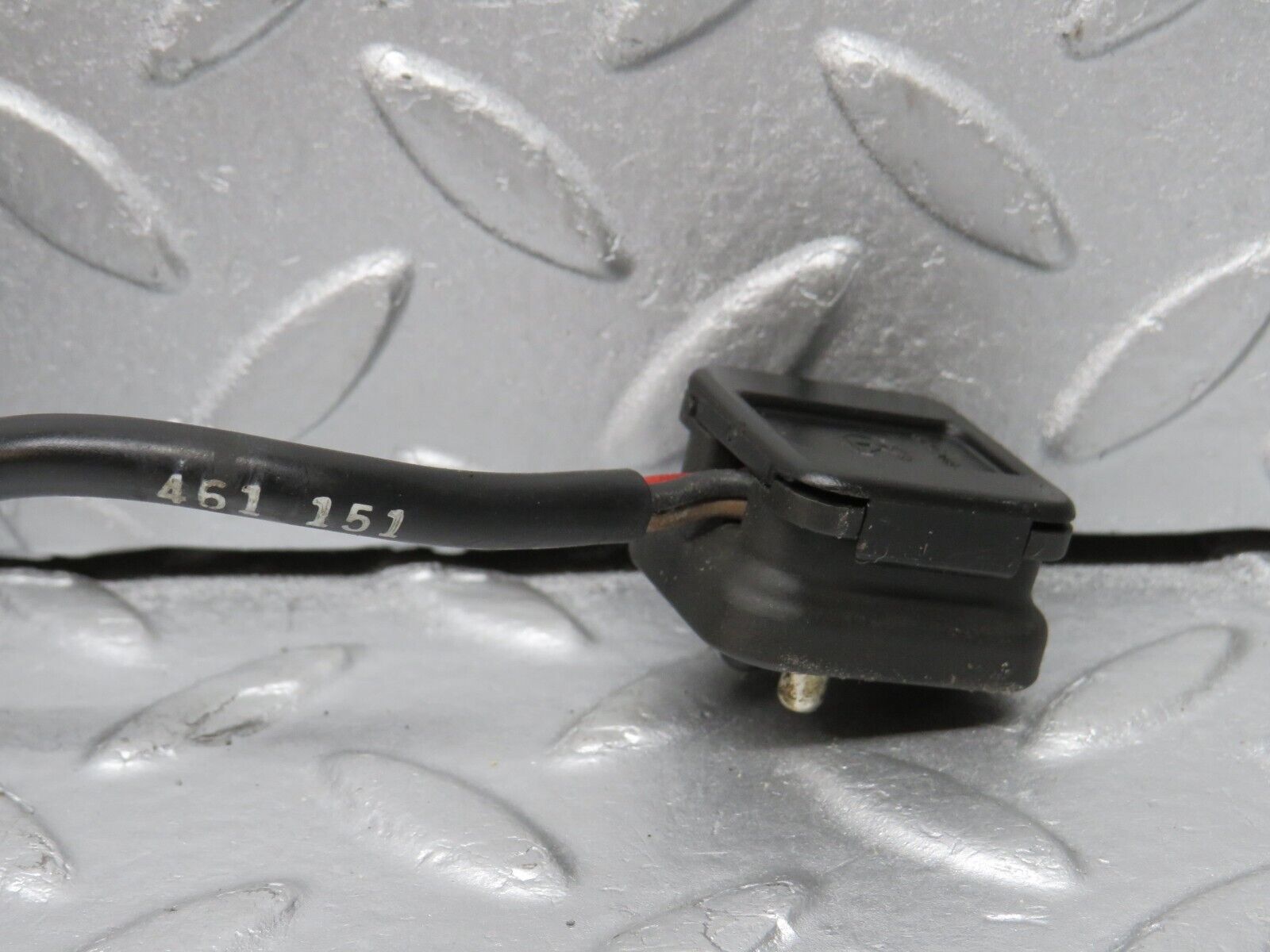 38871 Mercedes-Benz W201 190E 2.6L Headlight Wiper Motor Bosch Left Side 2018200142