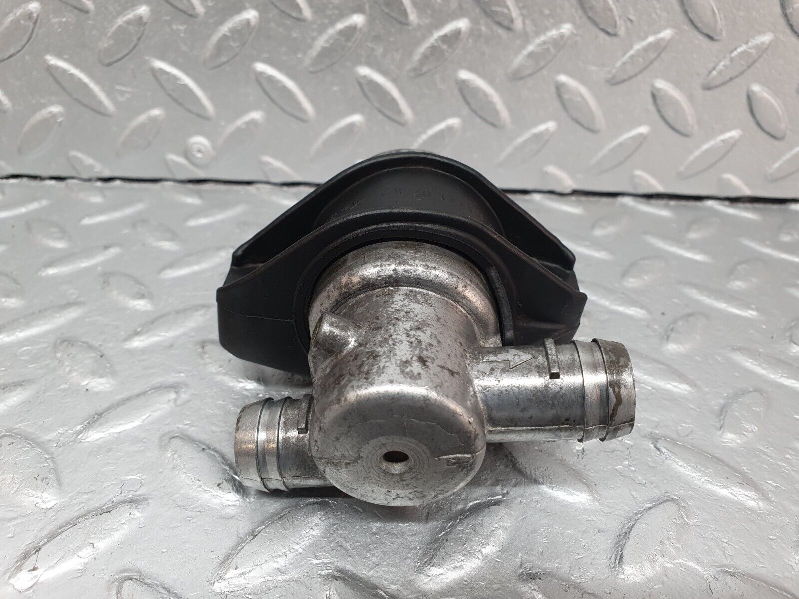 41021 Mercedes-Benz W126 300SE Idle Air Speed Actuator Valve 1031410282