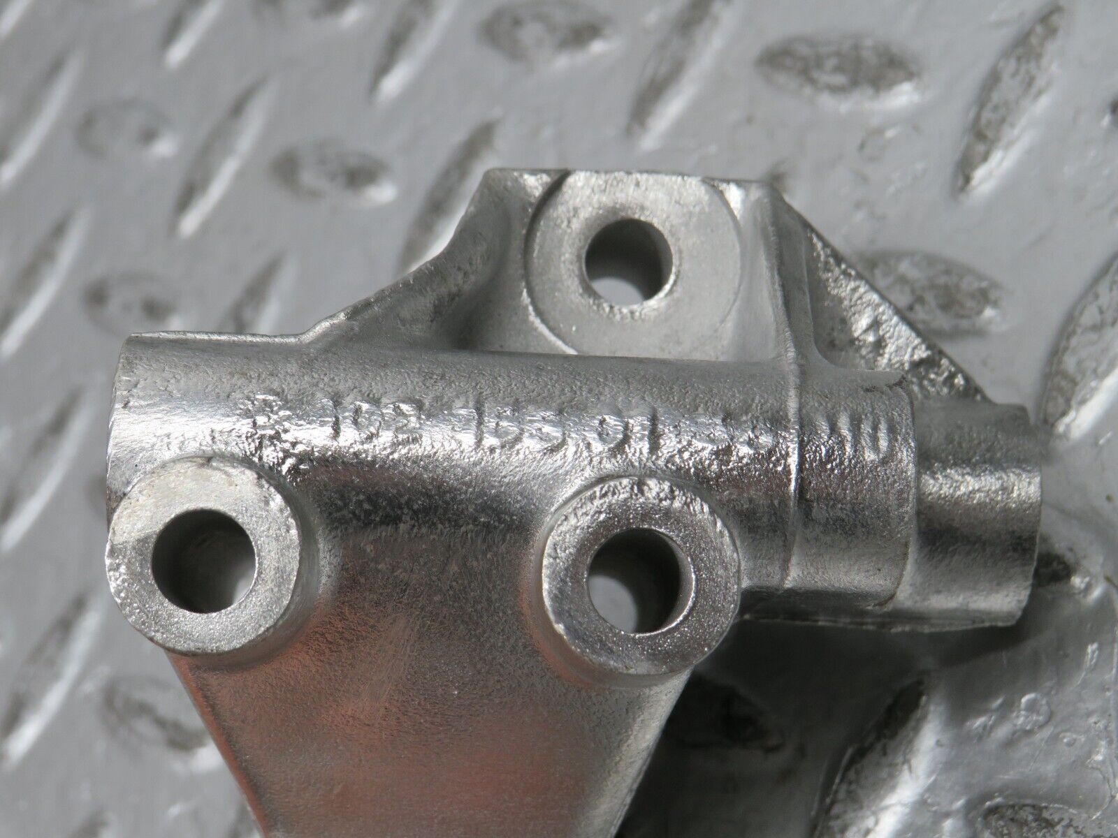 32006 Mercedes-Benz W123 230E Alternator Holder Bracket 1021550135