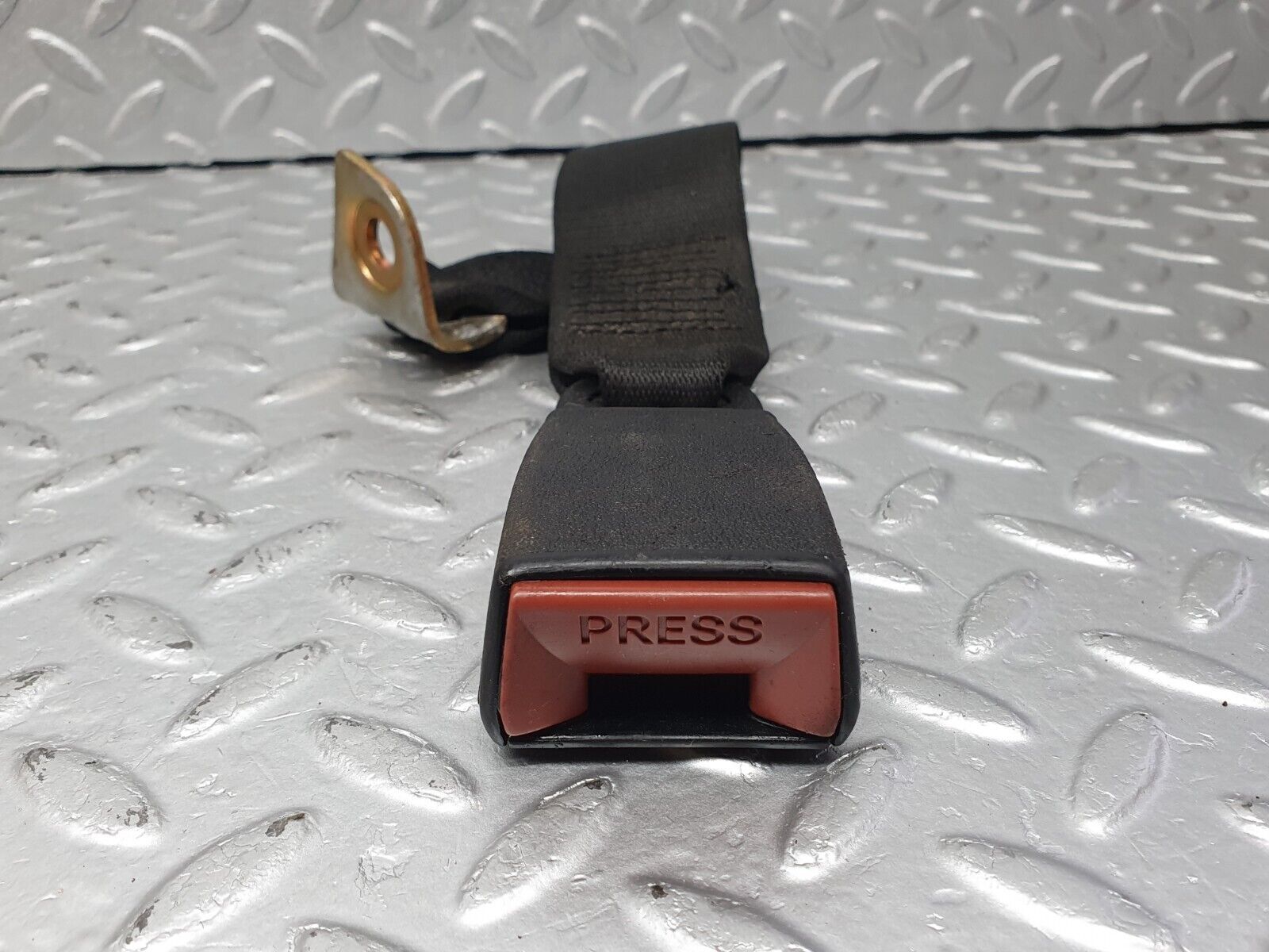 41268 Mercedes-Benz W126 300SE Rear Seat Belt Set With Buckles 124860050396 1248600585 1248601185