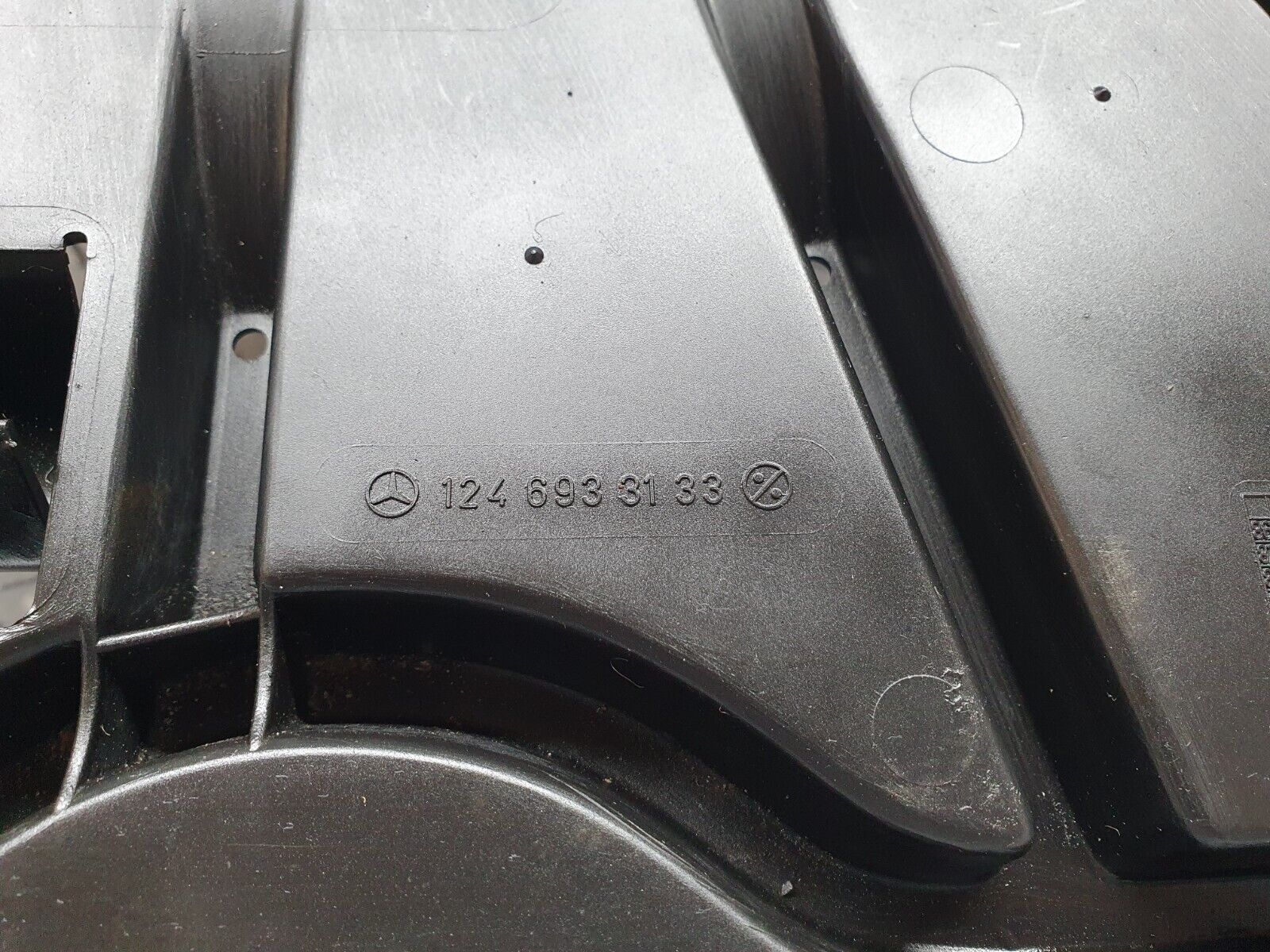 41480 Mercedes-Benz W124 200E Spare Wheel Cover 1246933133