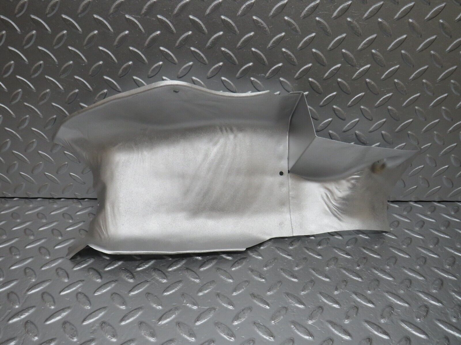 31423 Mercedes-Benz S124 220TE Wagon Exhaust Heat Shield