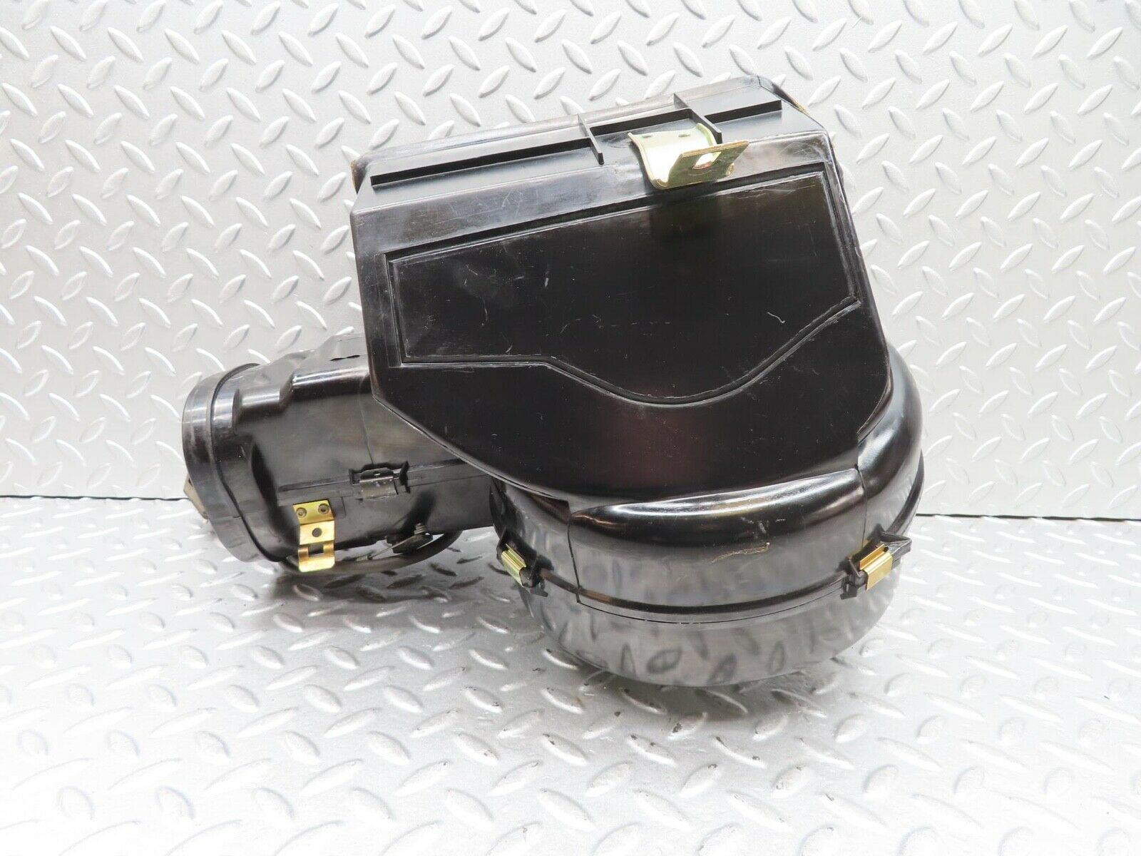 14368 Mercedes-Benz W116 350SE Heater Blower Motor With Housing 0130107012