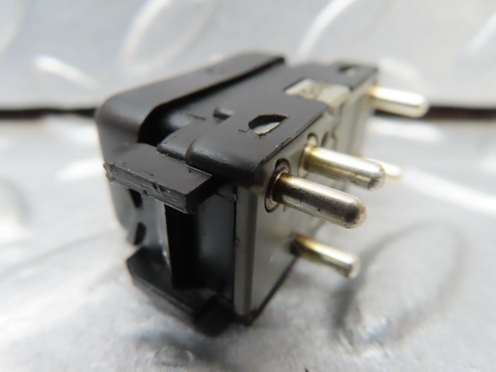 16388 Mercedes-Benz W124 260E Front Left Electric Window Switch 1248208910