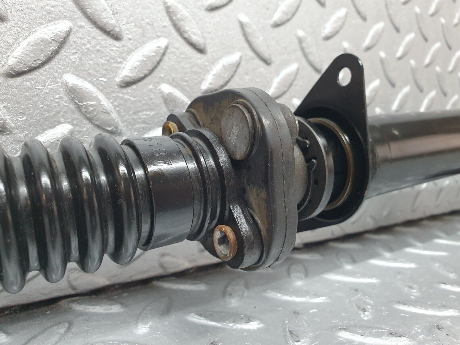 41390 Mercedes-Benz W124 200E Steering Column 1264620146