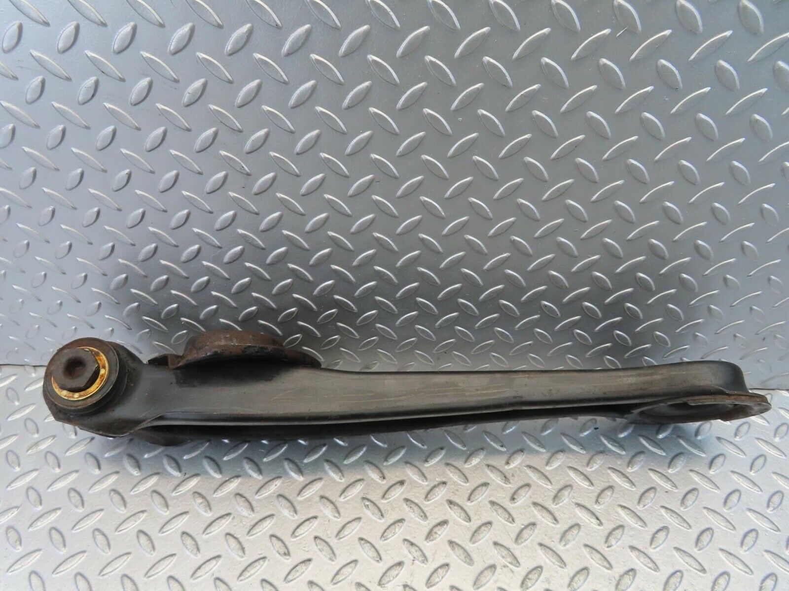 11628 Mercedes-Benz W108 280SE Rear Left Axle Spring Coil Mount