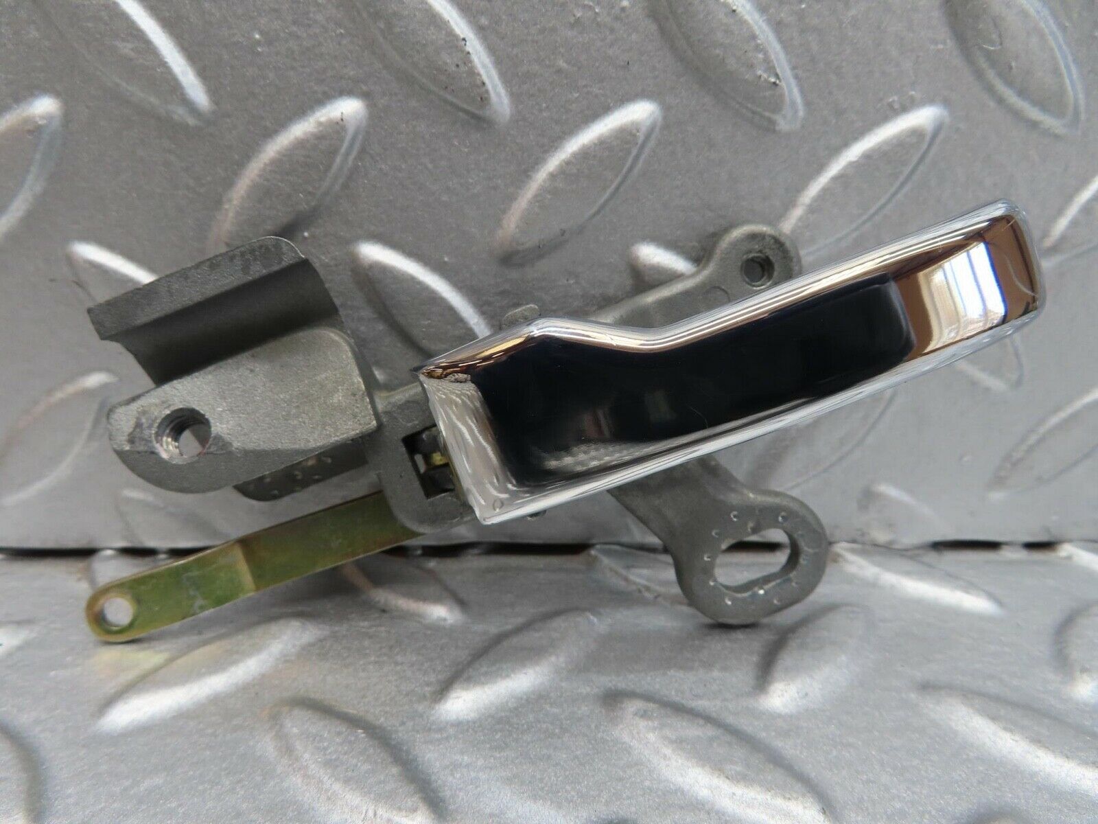 14203 Mercedes-Benz W116 350SE Left Interior Door Handle Chrome 1157660119