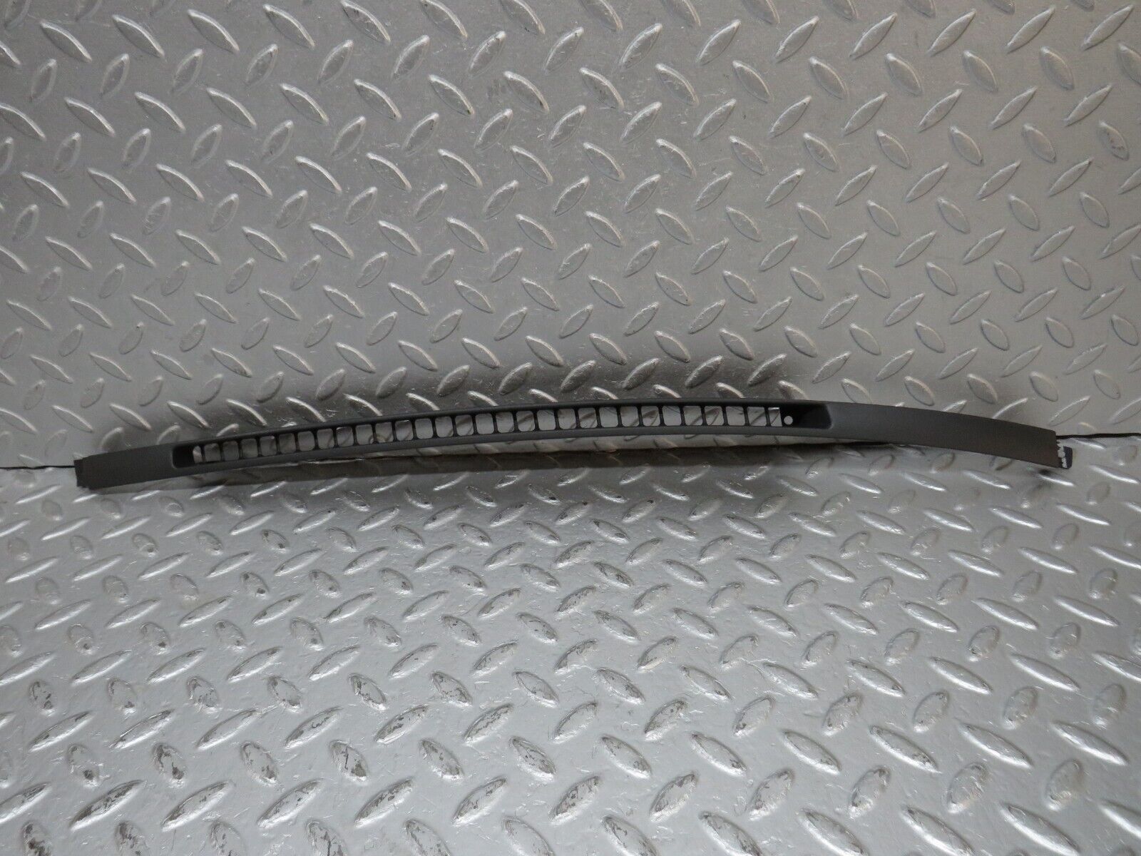 39686 Mercedes-Benz R129 320SL Coupe Dashboard Air Vent Trim Right 1296891280