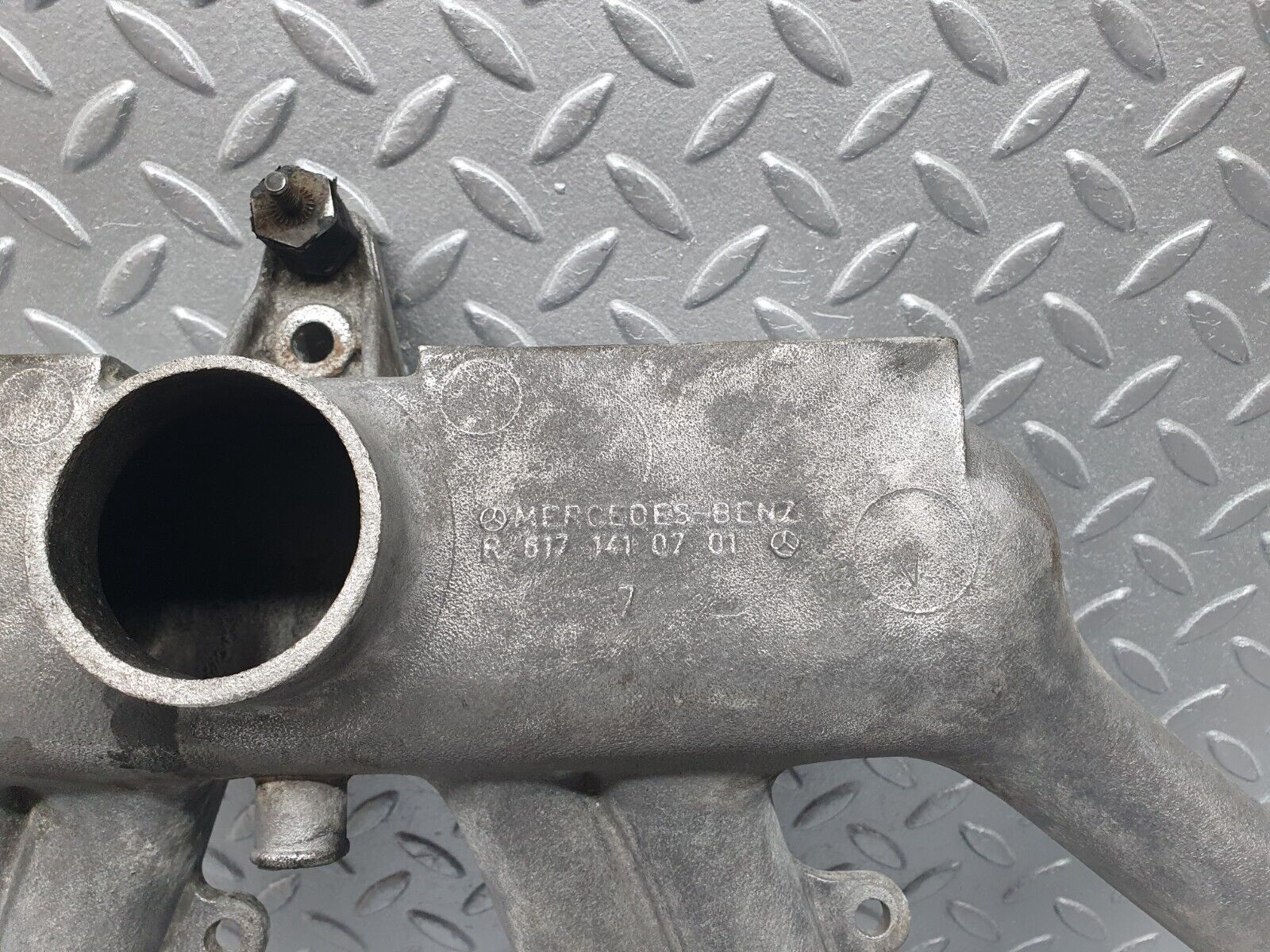 40733 Mercedes-Benz W123 300D Intake Manifold 6171410701