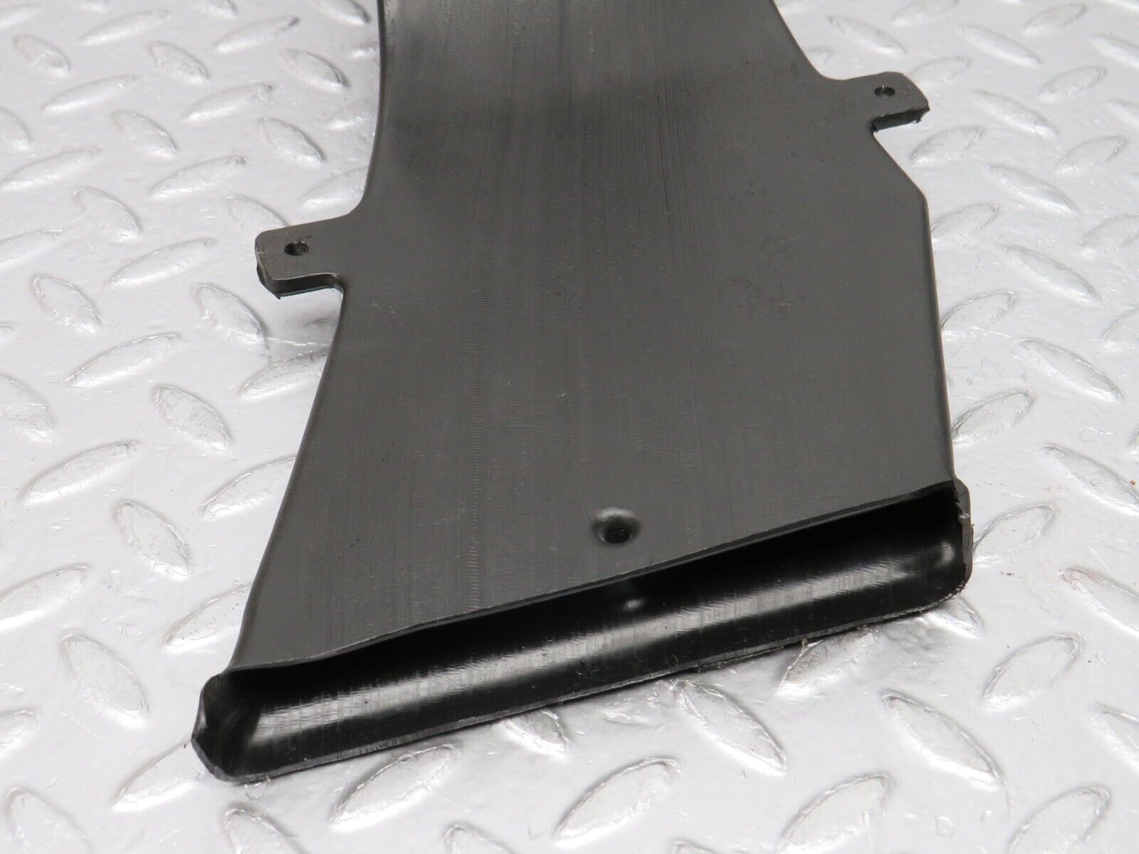 0693 Mercedes-Benz C107 350SLC Coupe Heating Air Duct Left Side 1078310146