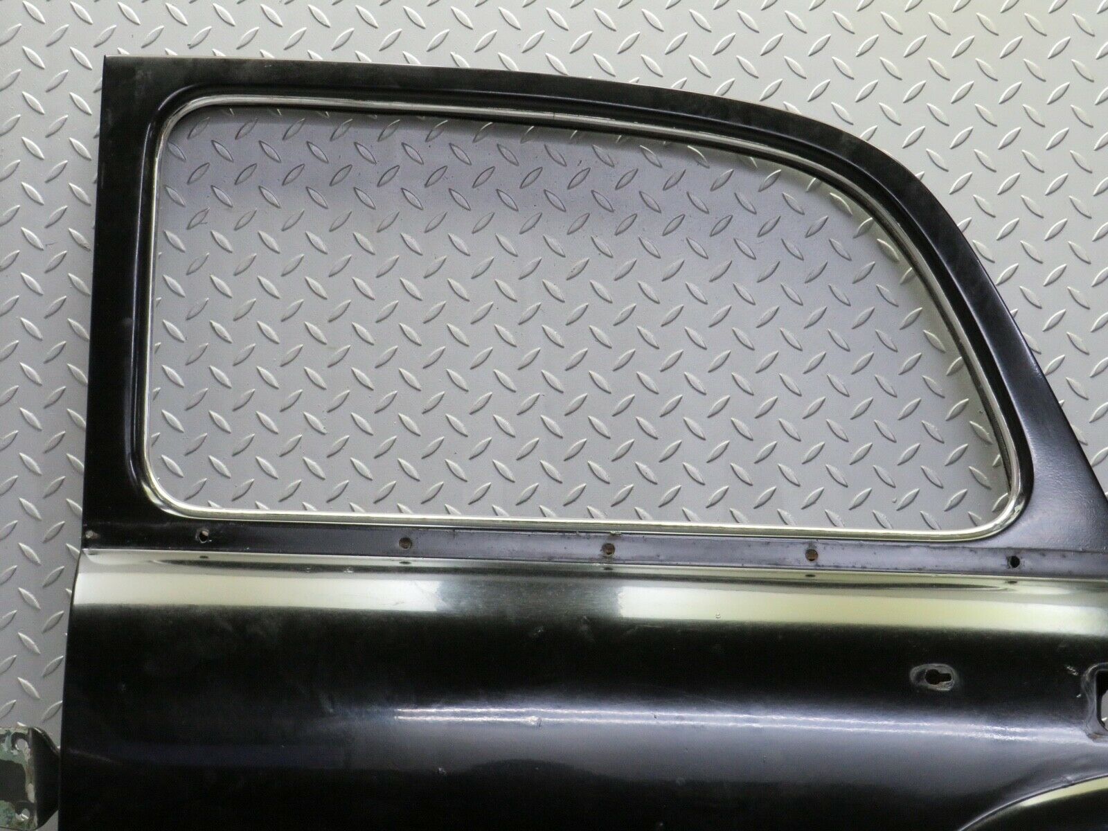 21915 Mercedes-Benz W121 190b Ponton Rear Left Door
