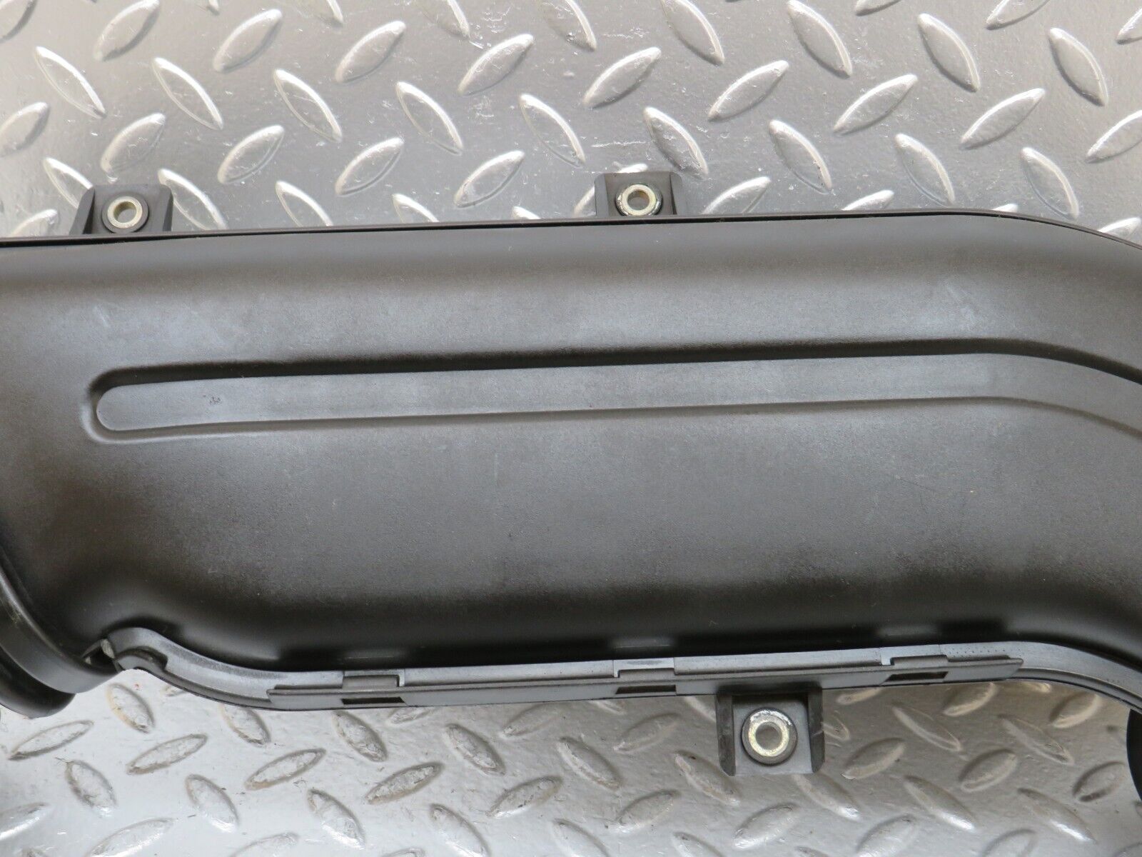 25000 Mercedes-Benz W140 S320 Engine Bay Air Duct 1041414104