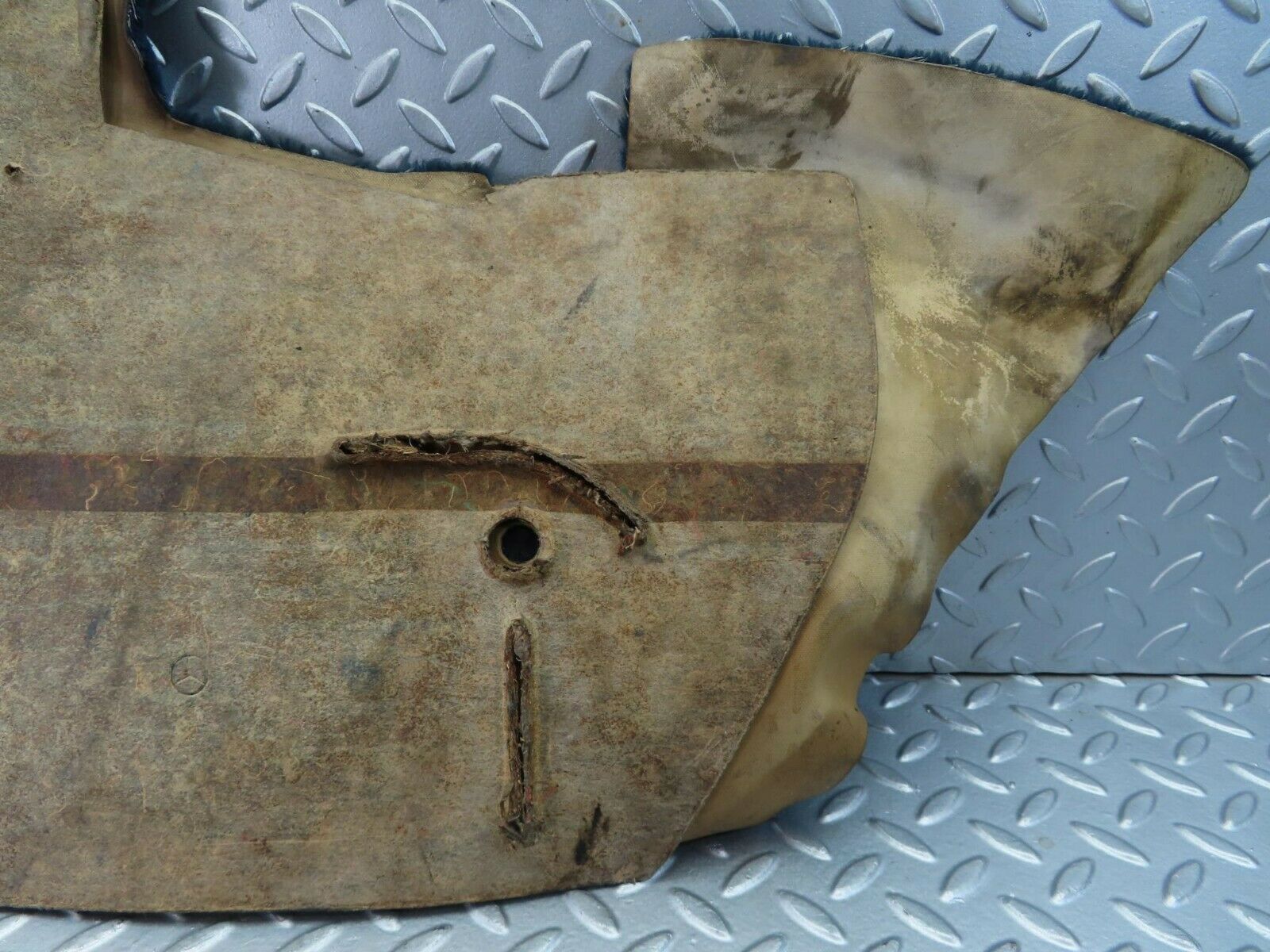 9497 Mercedes-Benz C124 300CE Coupe Centre Console Carpet Left Blue