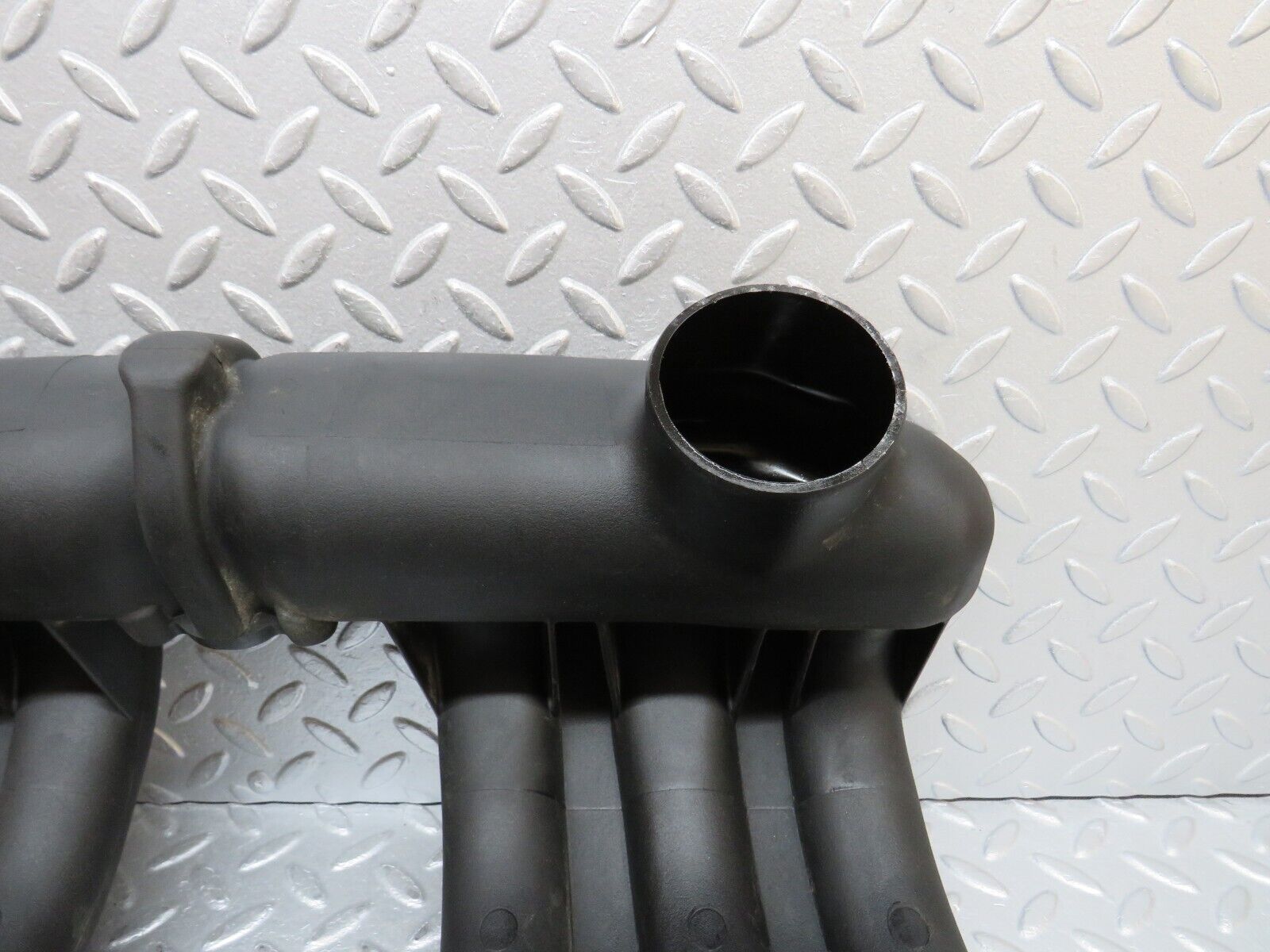 38497 Mercedes-Benz R129 280SL Coupe Air Intake Manifold 1041403601