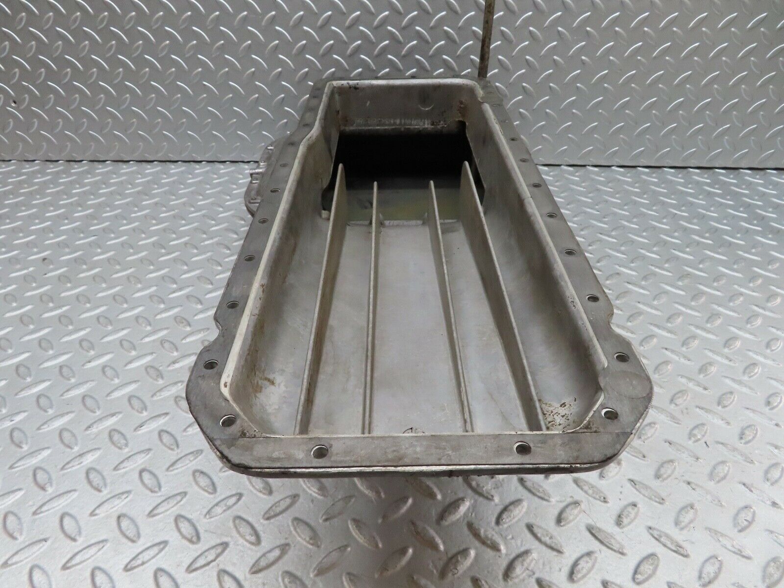 17805 Mercedes-Benz W116 450SEL Oil Pan Oil Sump 1160142602