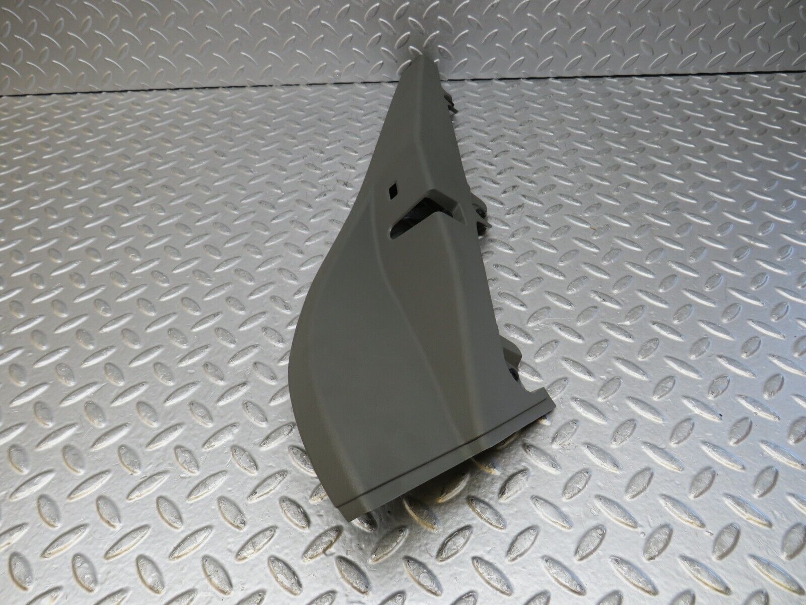 35206 Mercedes-Benz W221 Rear Right Door Lock Cover Trim Grey 2217380221