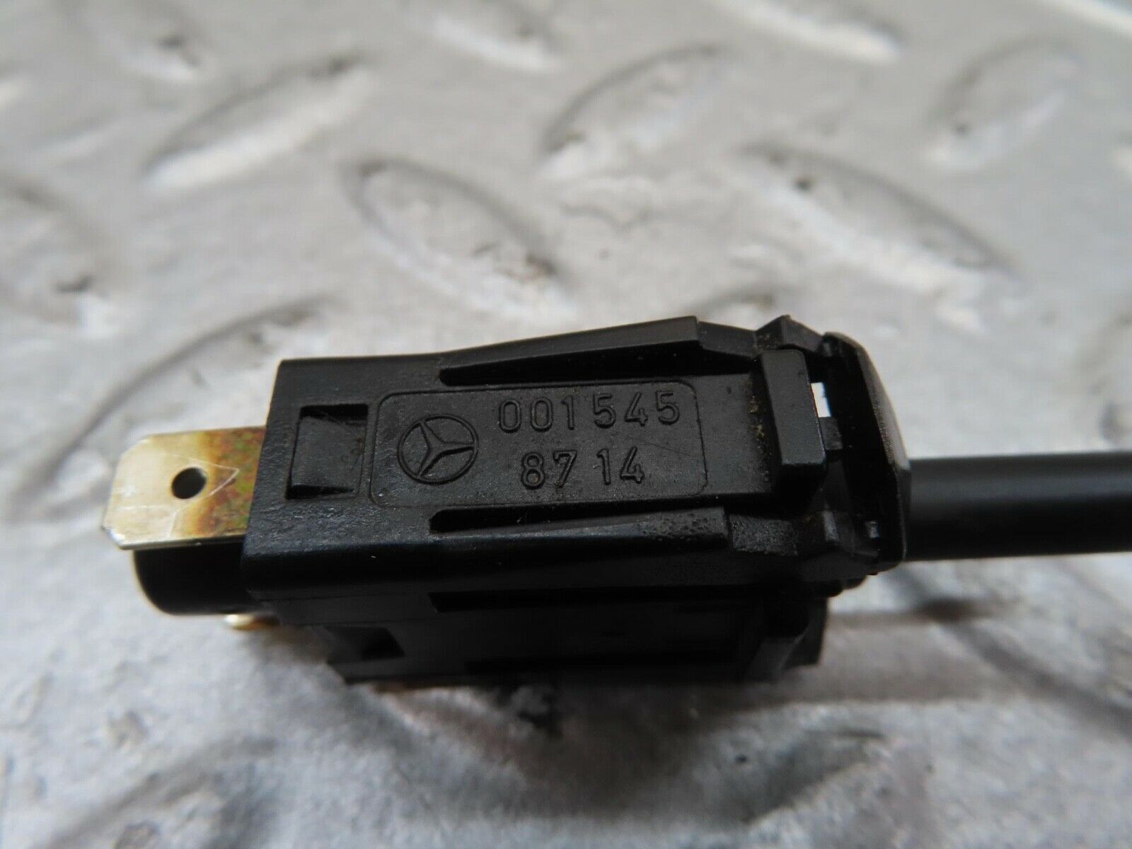 14730 Mercedes-Benz W201 190E Door Contact Switch Glove Box Light Switch