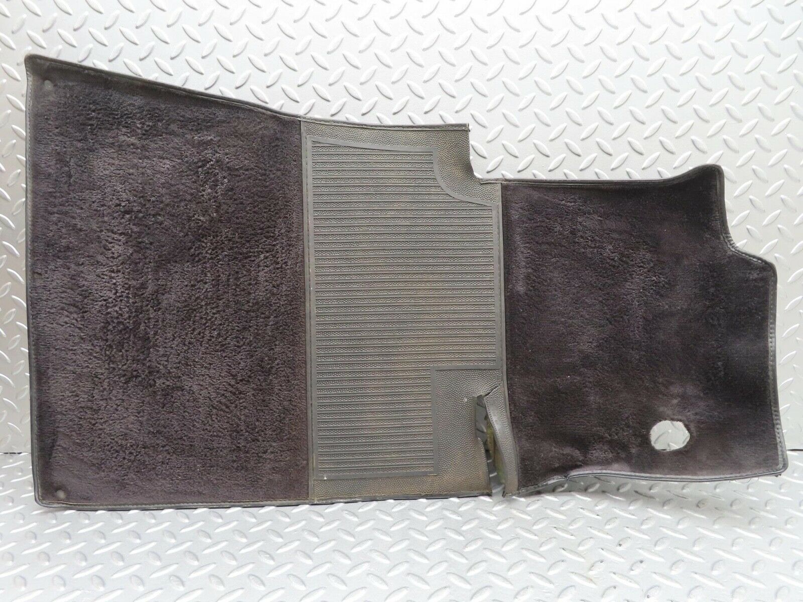 14246 Mercedes-Benz W116 350SE Front Right Floor Carpet Black 1166840230