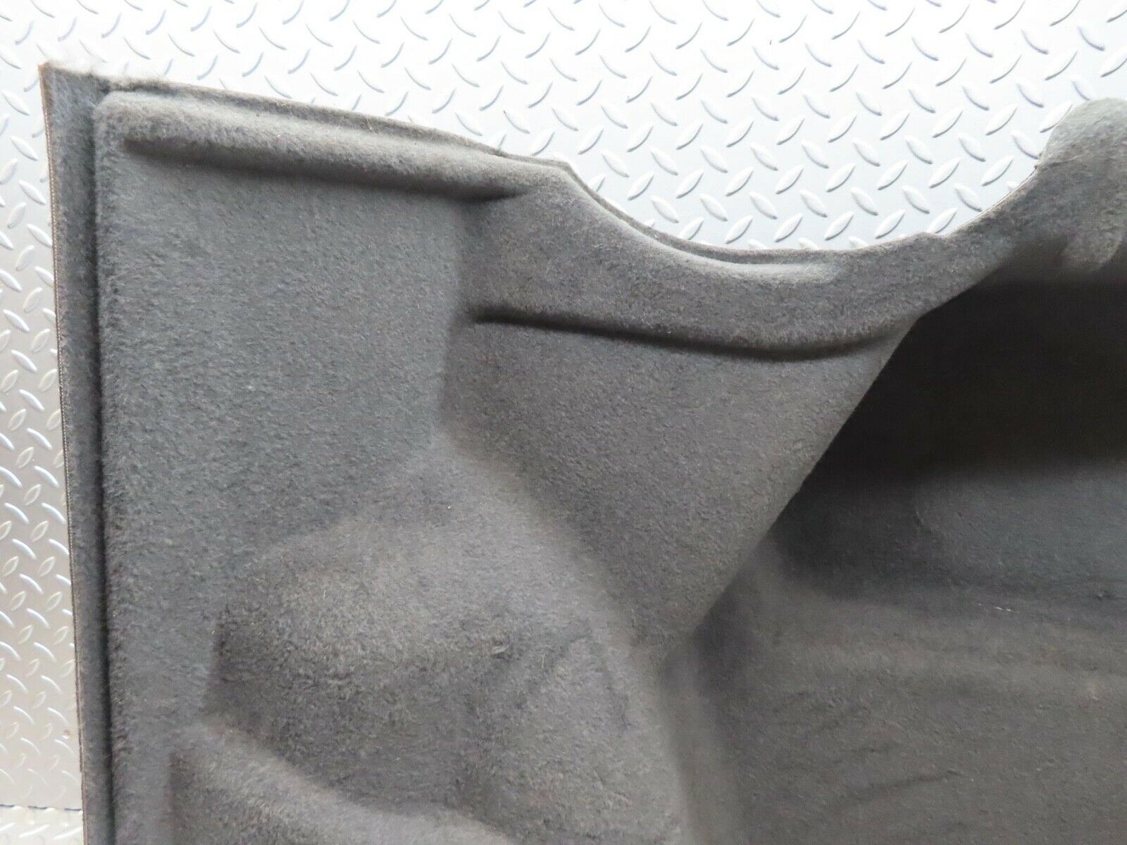 16482 Mercedes-Benz W124 260E Trunk Panel Cover Right 1246935433