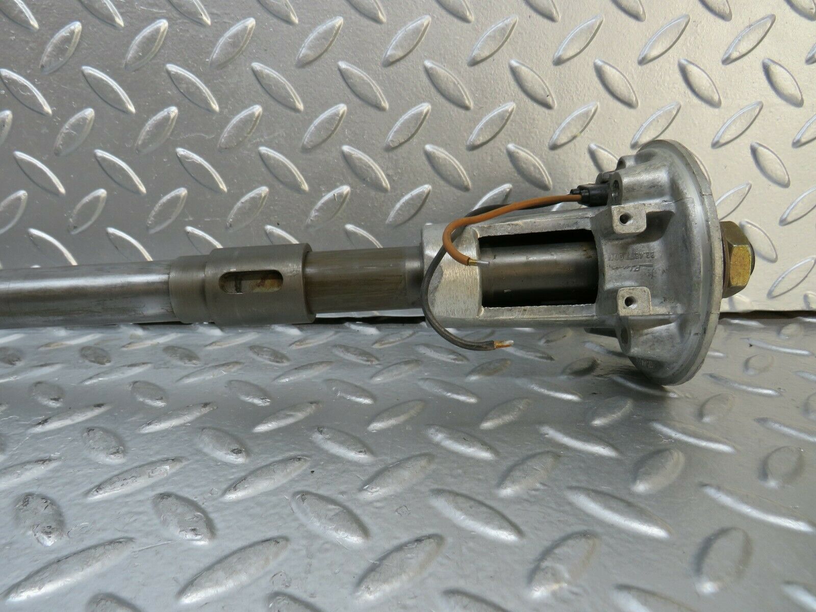 23347 Mercedes-Benz W116 350SE Steering Column Shaft