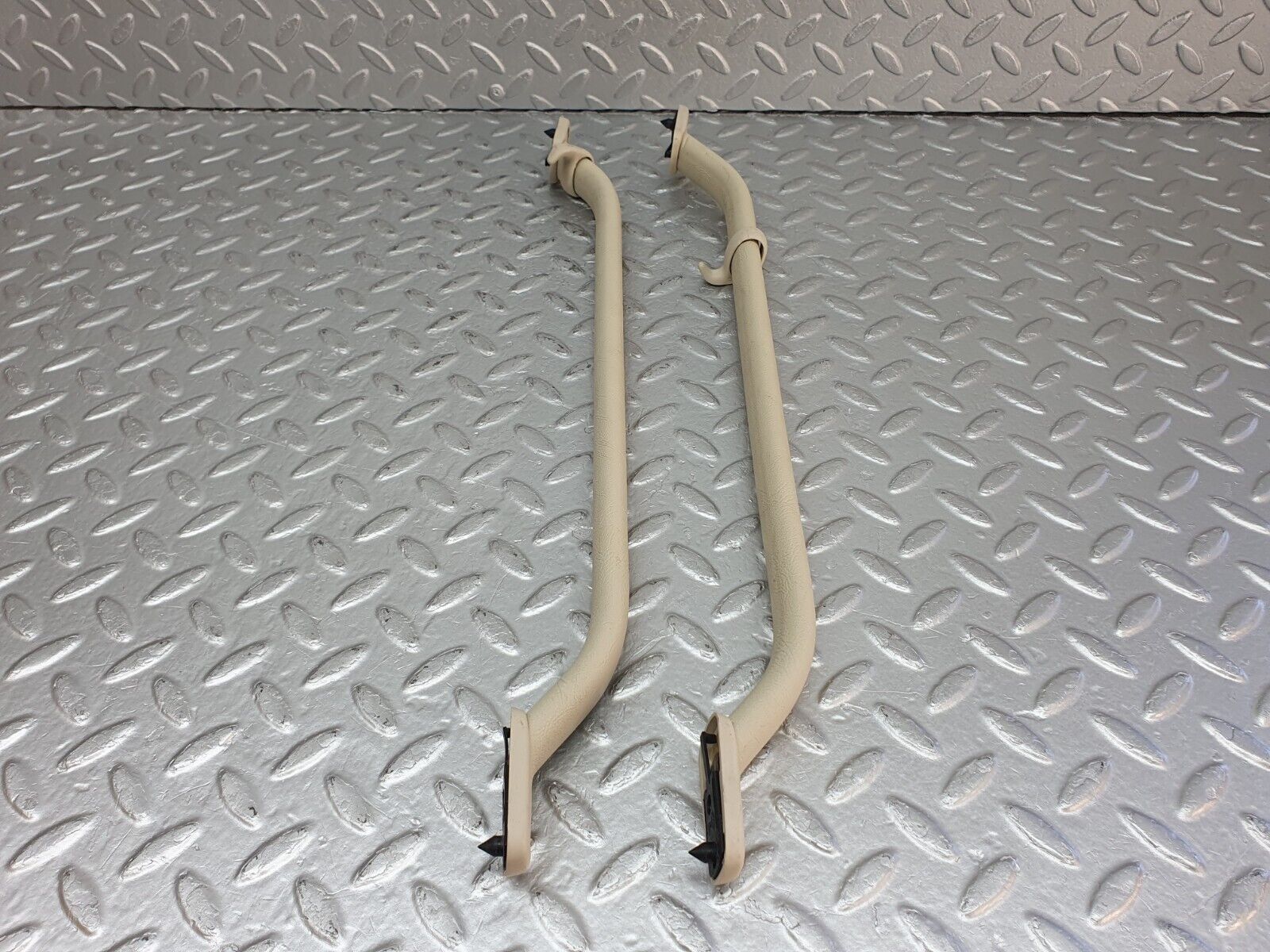 41061 Mercedes-Benz W126 300SE Interior Roof Grab Handle Set