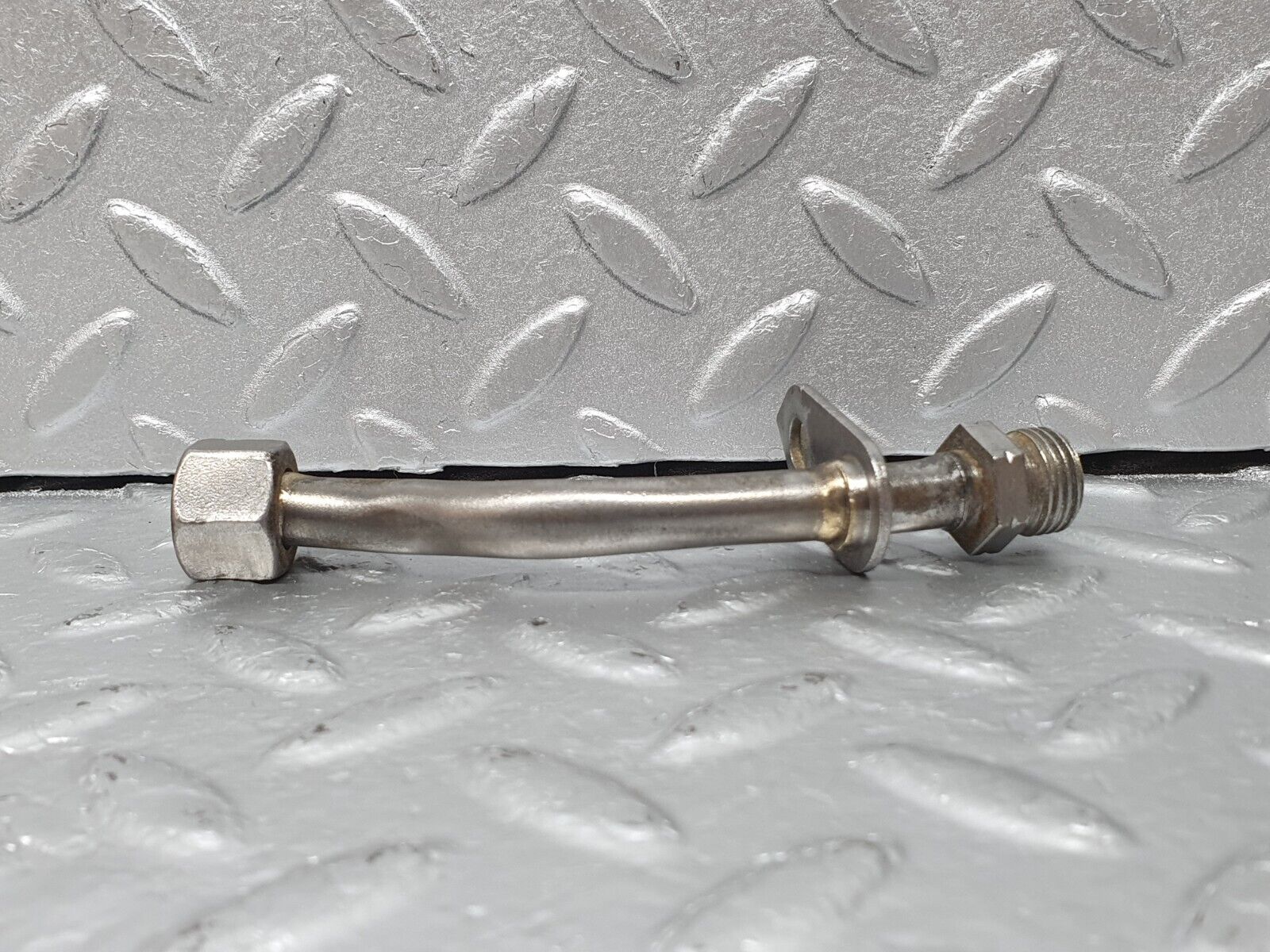 41350 Mercedes-Benz W116 350SE Intake Manifold Brake Servo Pipe