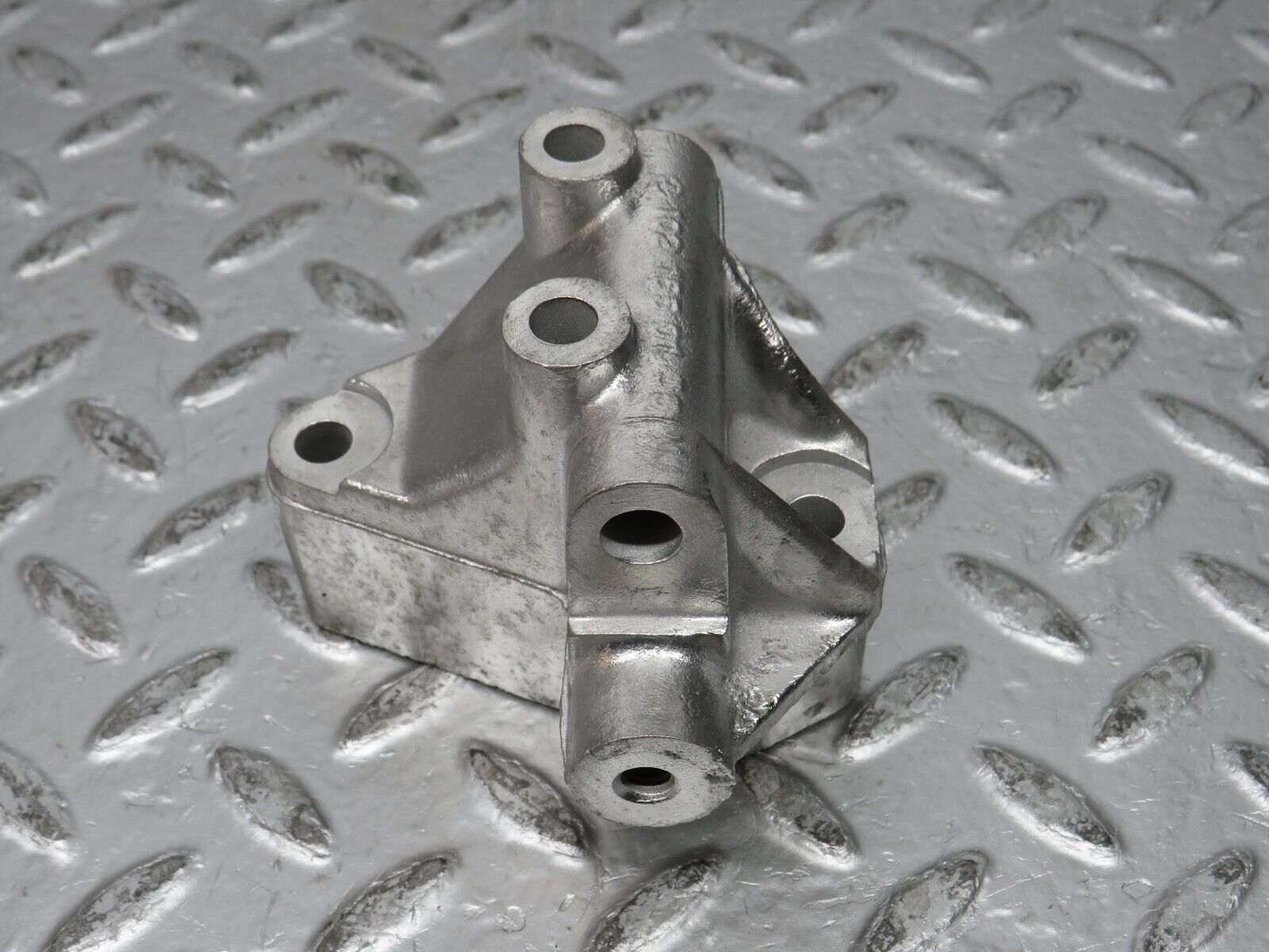 32006 Mercedes-Benz W123 230E Alternator Holder Bracket 1021550135