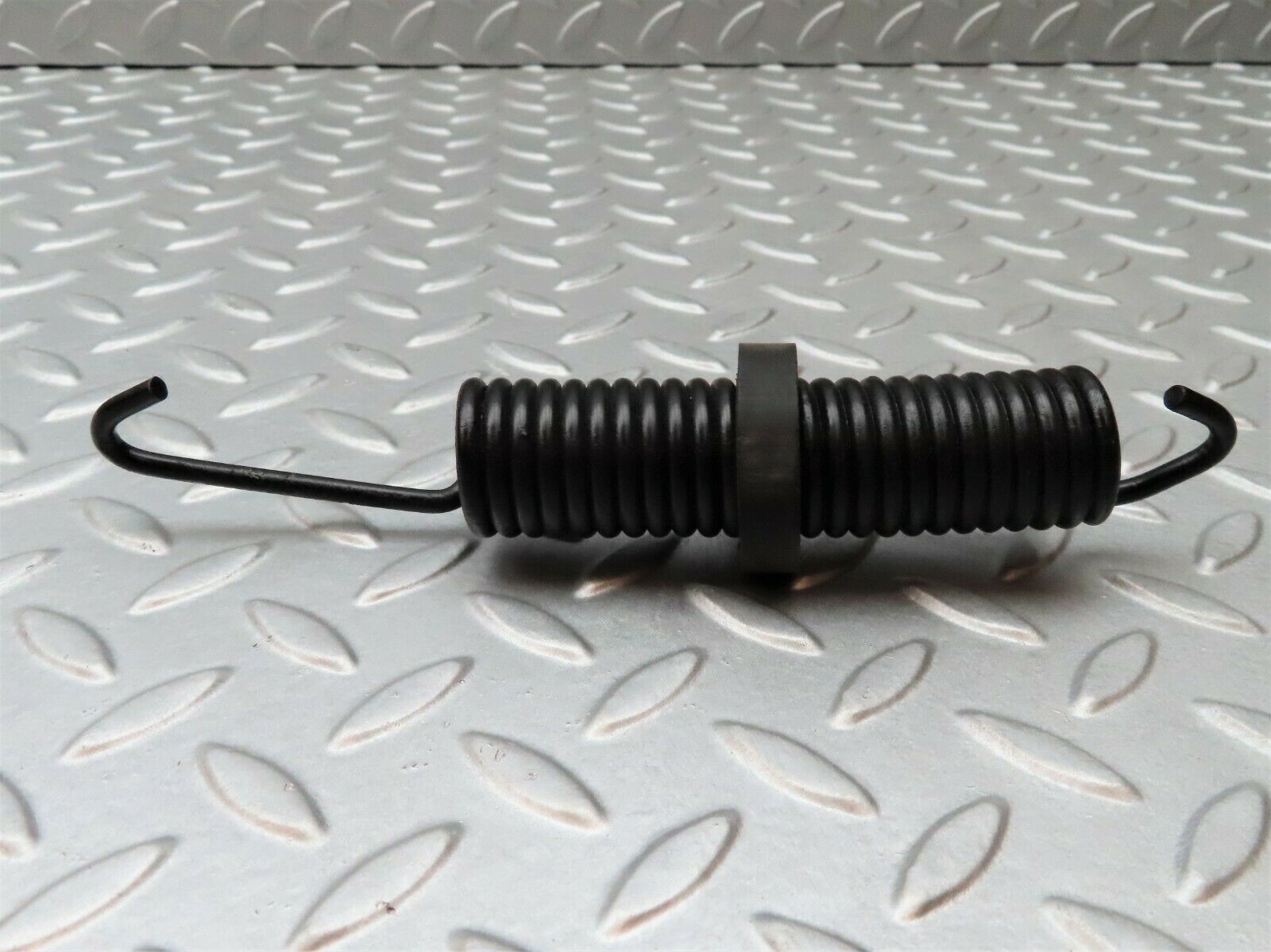 3446 Mercedes-Benz W115 220D Bonnet Hinge Spring