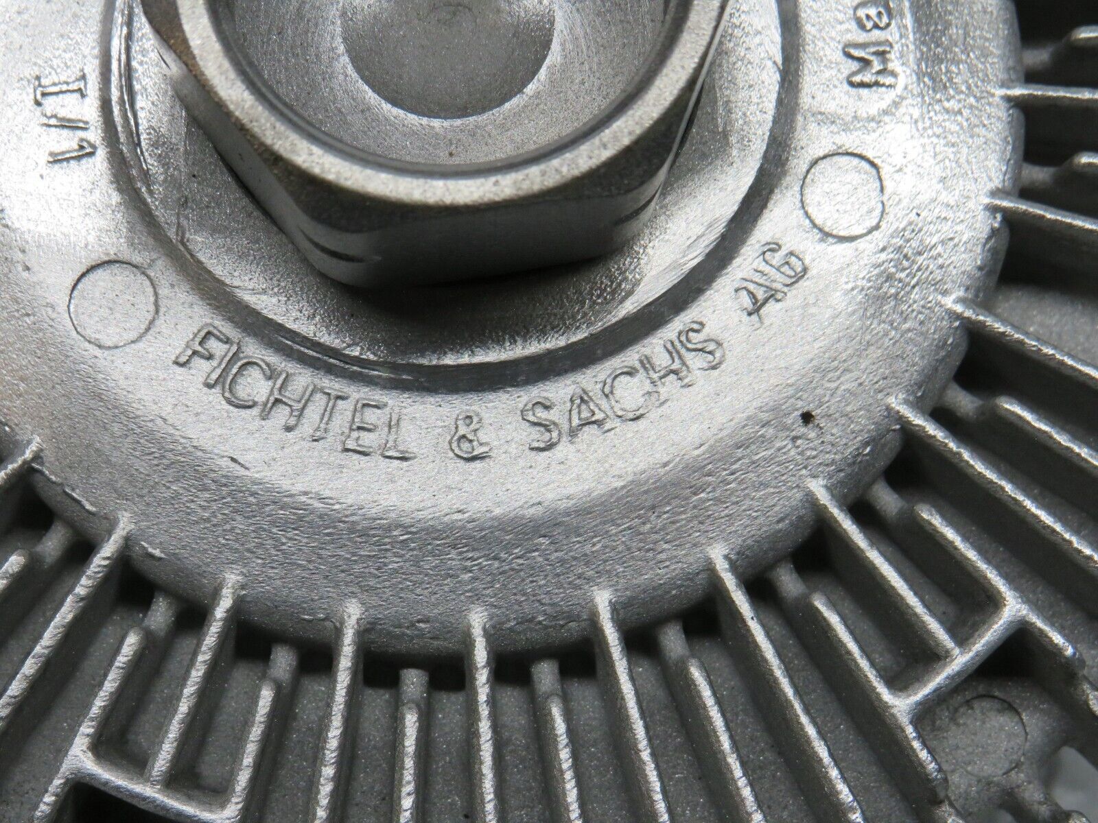 31468 Mercedes-Benz S124 220TE Wagon Engine Cooling Fan Clutch