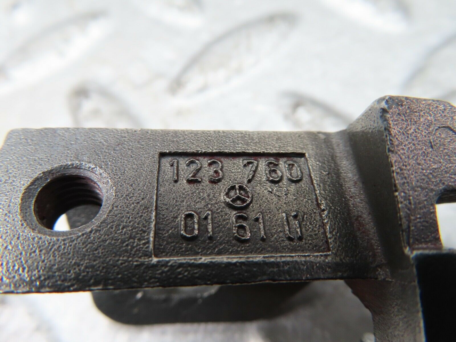 19159 Mercedes-Benz W123 300D Left Interior Door Handle 1237600161