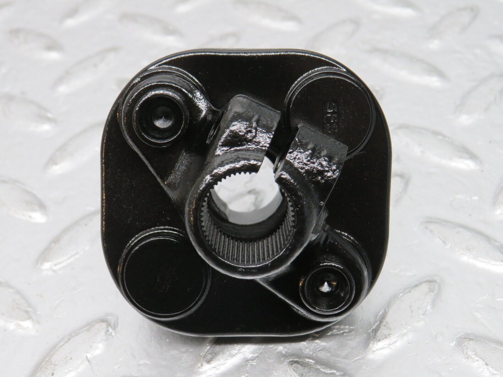 32548 Mercedes-Benz S124 300TE Wagon Steering Column Lower Shaft Connector