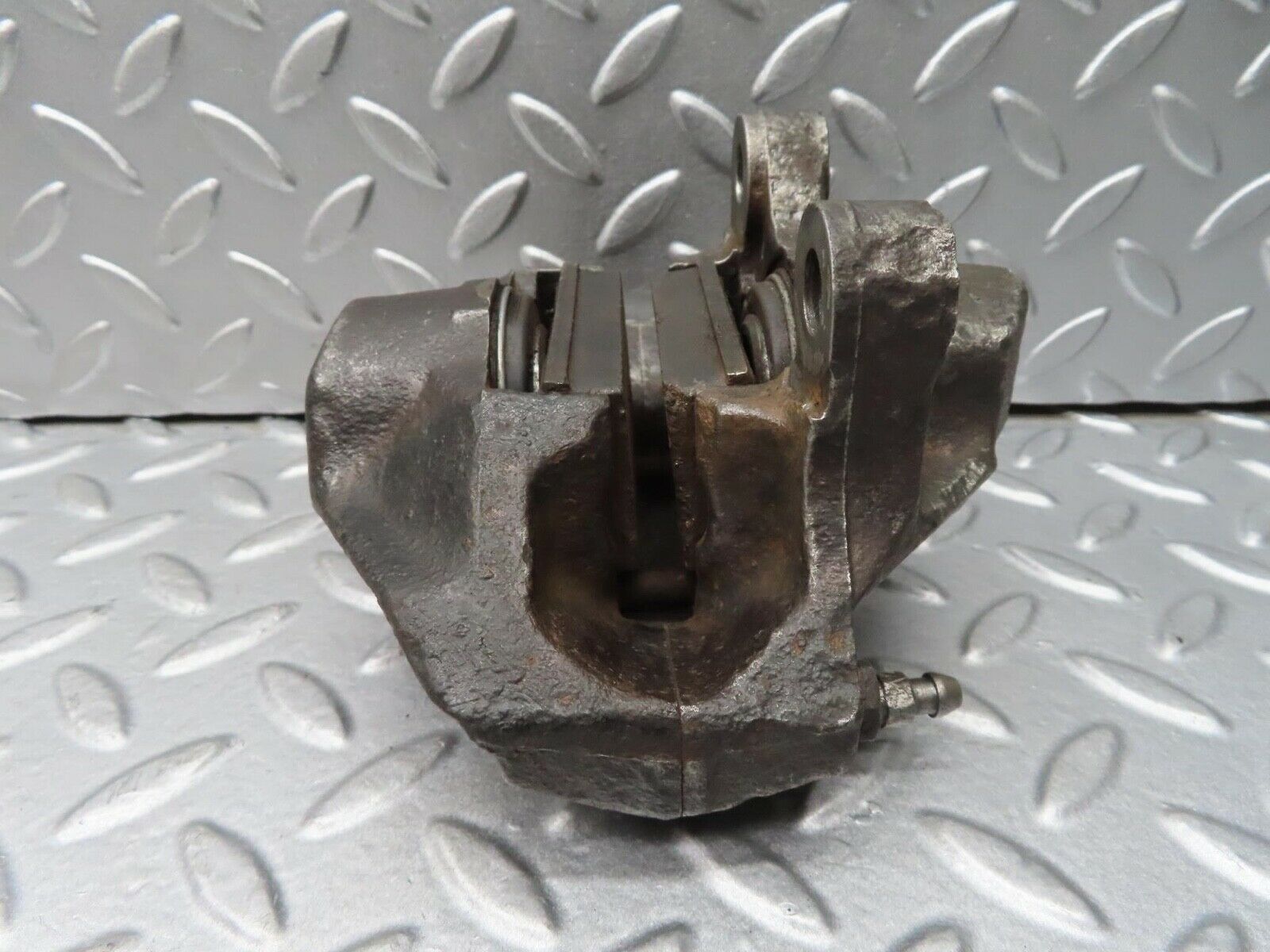 14461 Mercedes-Benz W116 350SE Rear Left Brake Caliper Ate 51