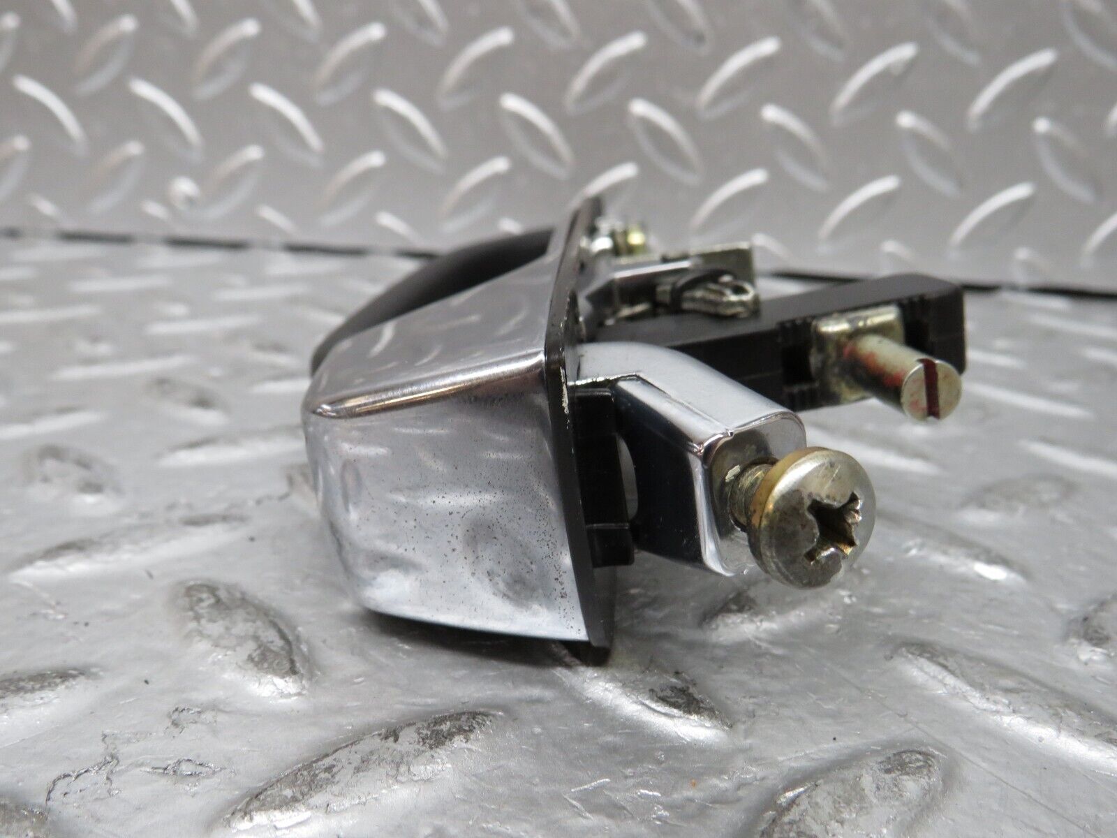 26987 Mercedes-Benz W123 240D Rear Right Exterior Door Handle 1237600359